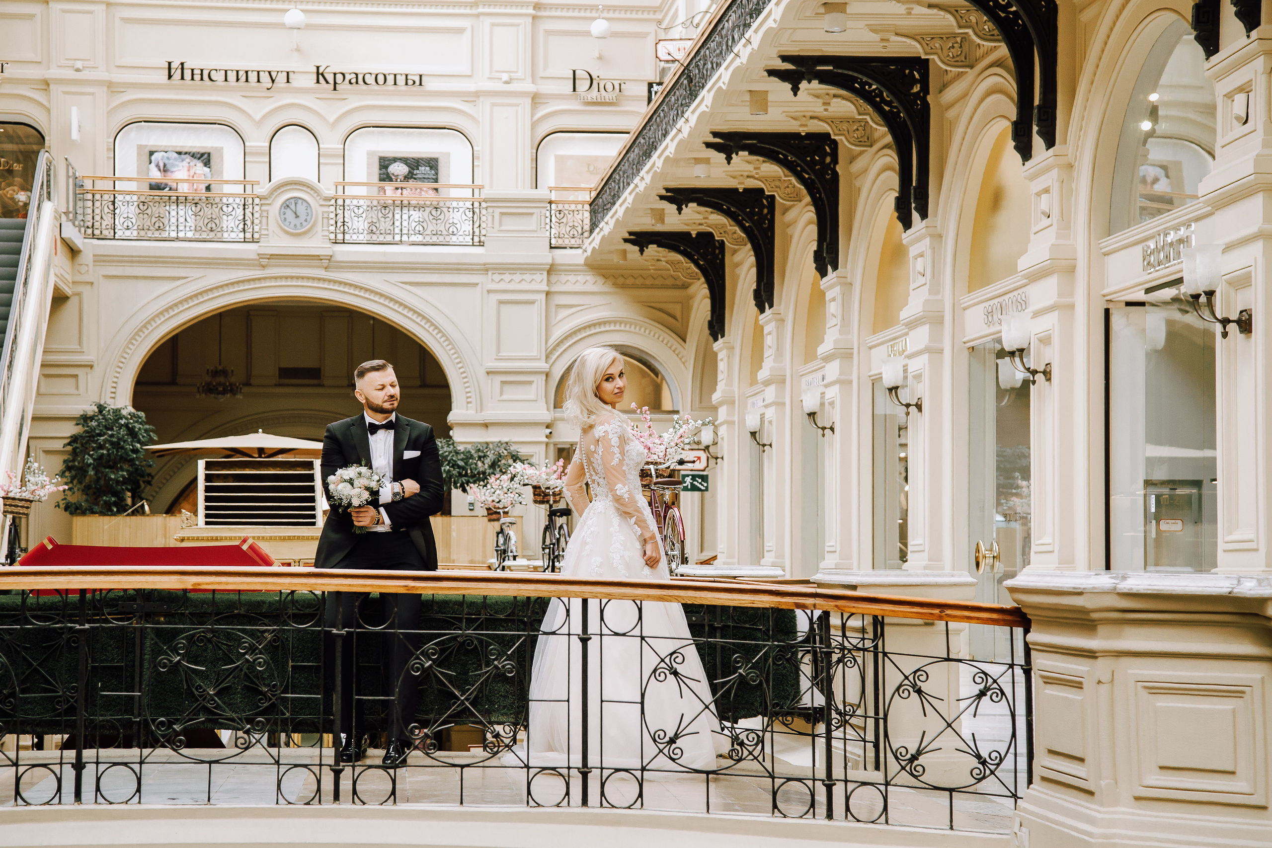 Свадебная прогулка. Свадебный Семейный Репортажный фотограф в Москве