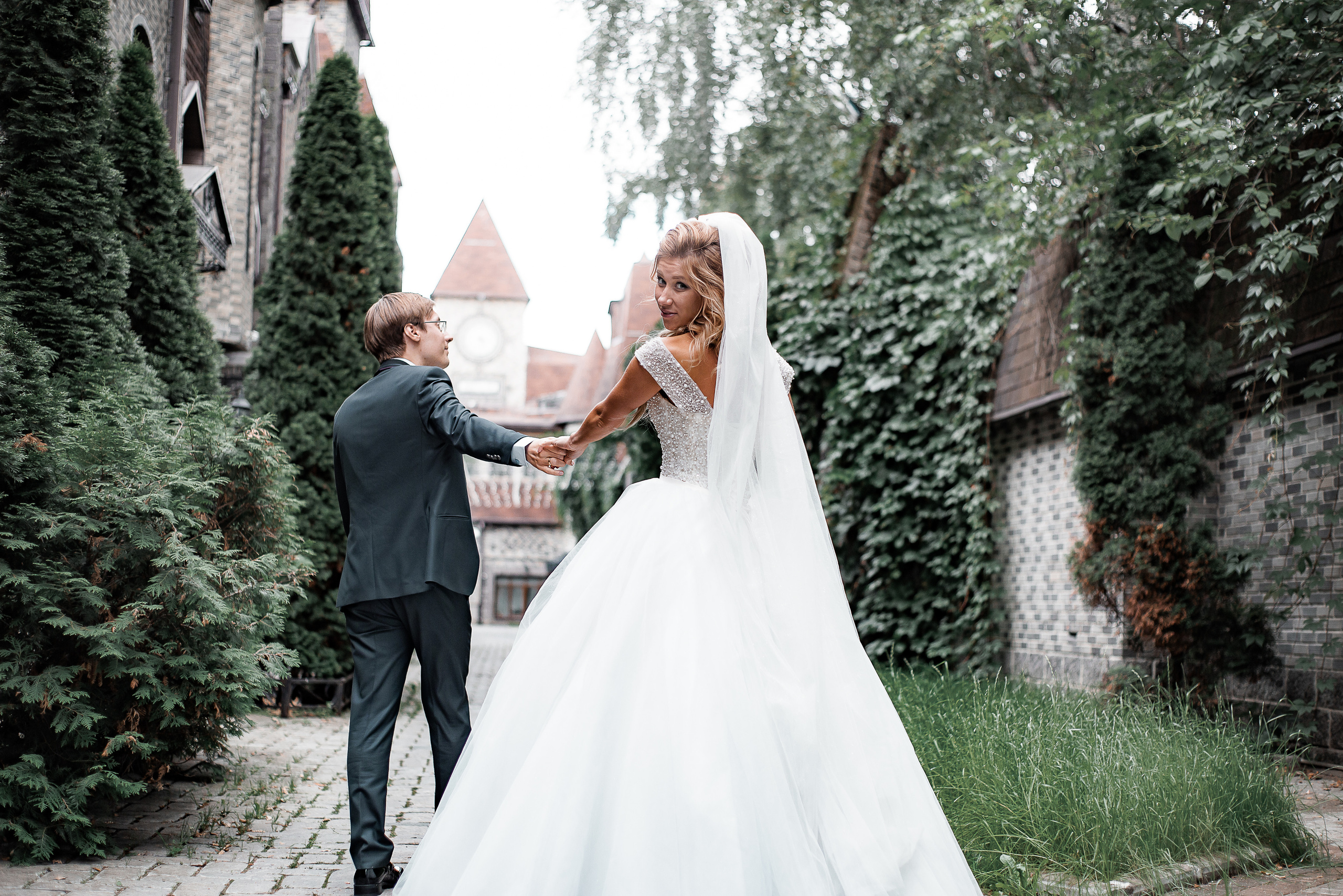 Свадьба в замке. Свадебный Семейный Репортажный фотограф в Москве