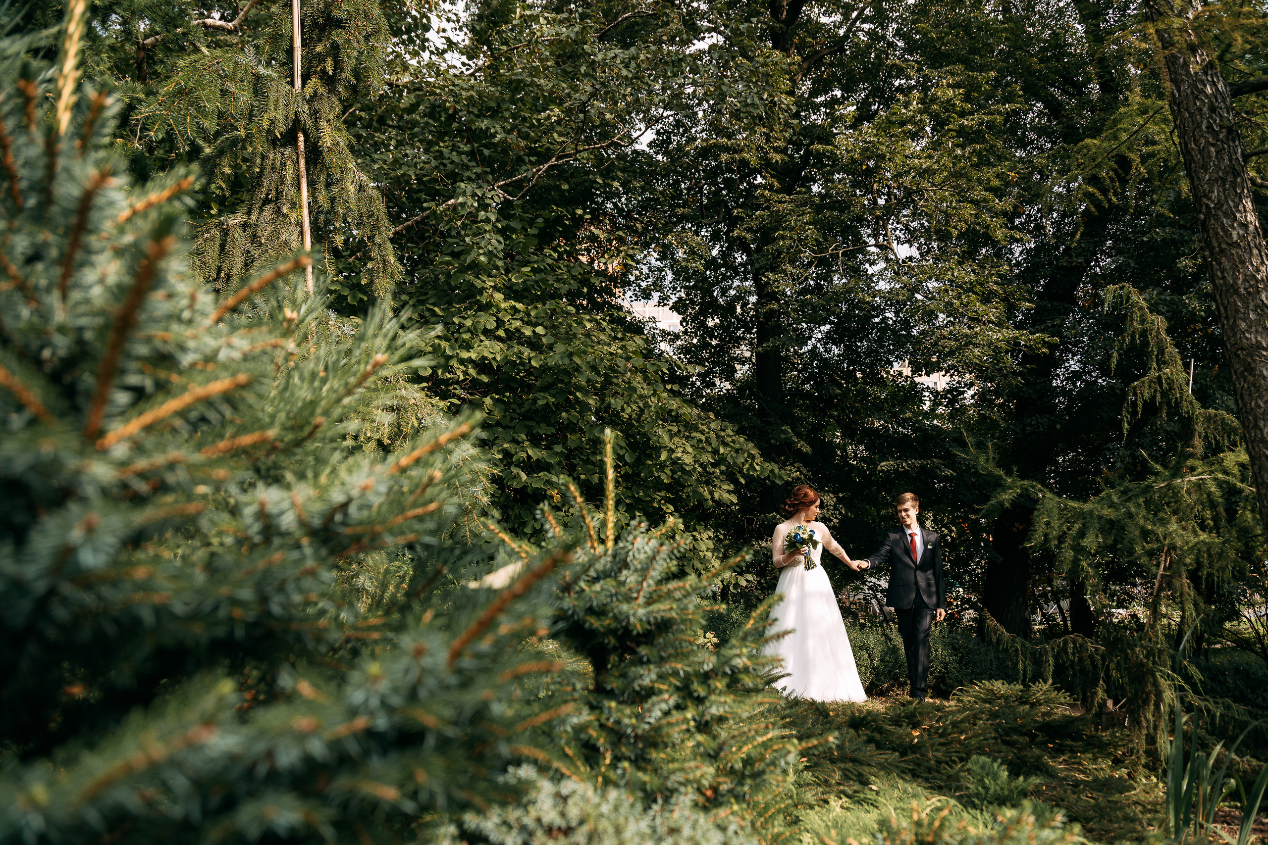 В ботаническом саду. Свадебный Семейный Репортажный фотограф в Москве