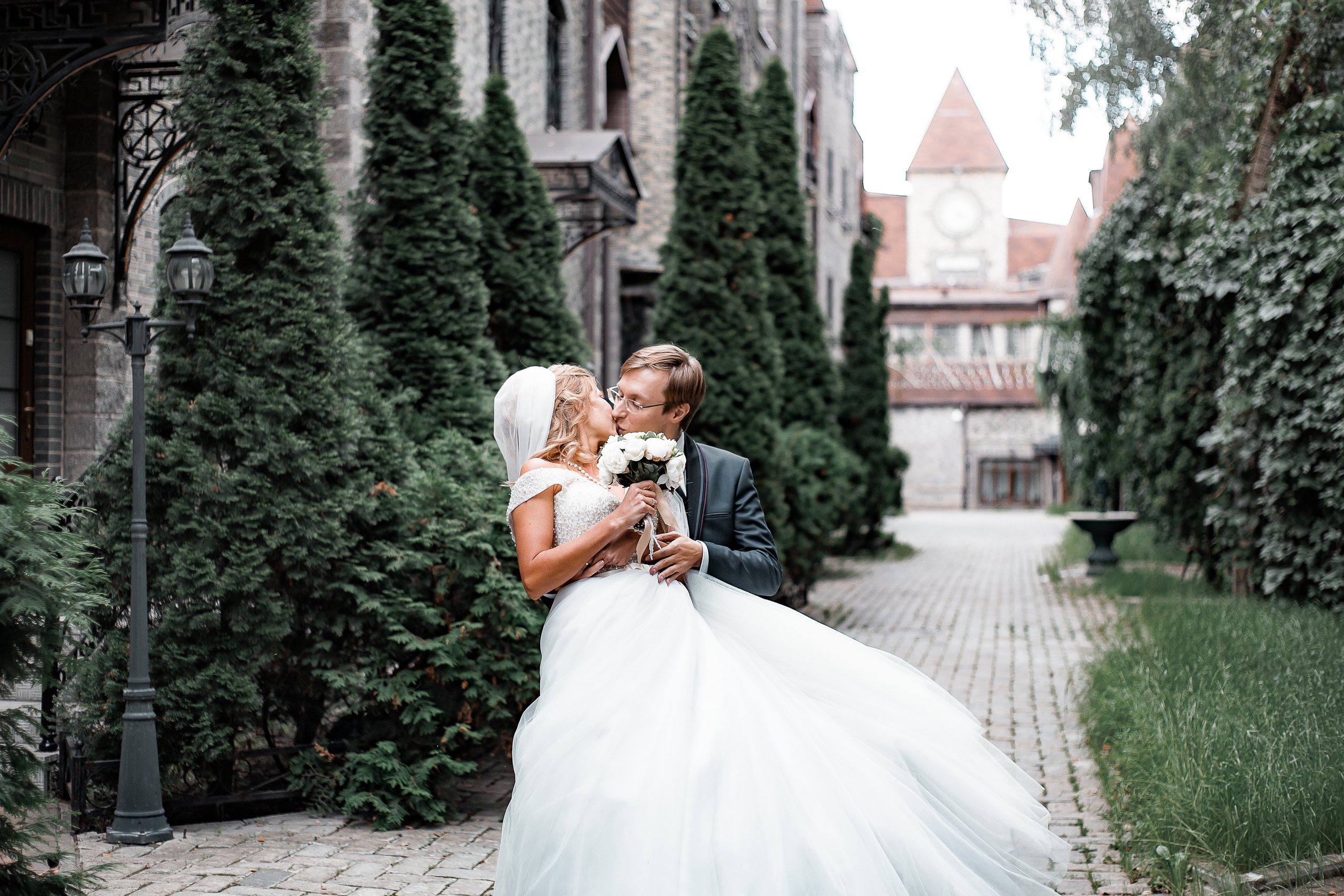 Свадьба в замке. Свадебный Семейный Репортажный фотограф в Москве