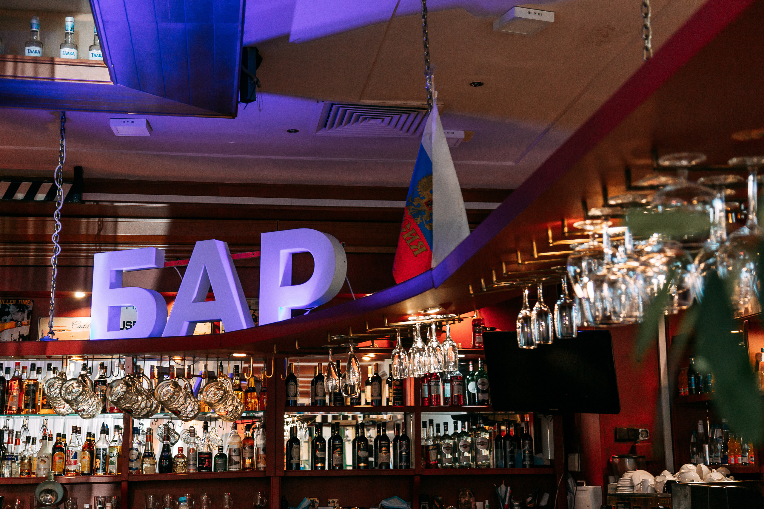 Никита и Виктория. Свадебный Семейный Репортажный фотограф в Москве