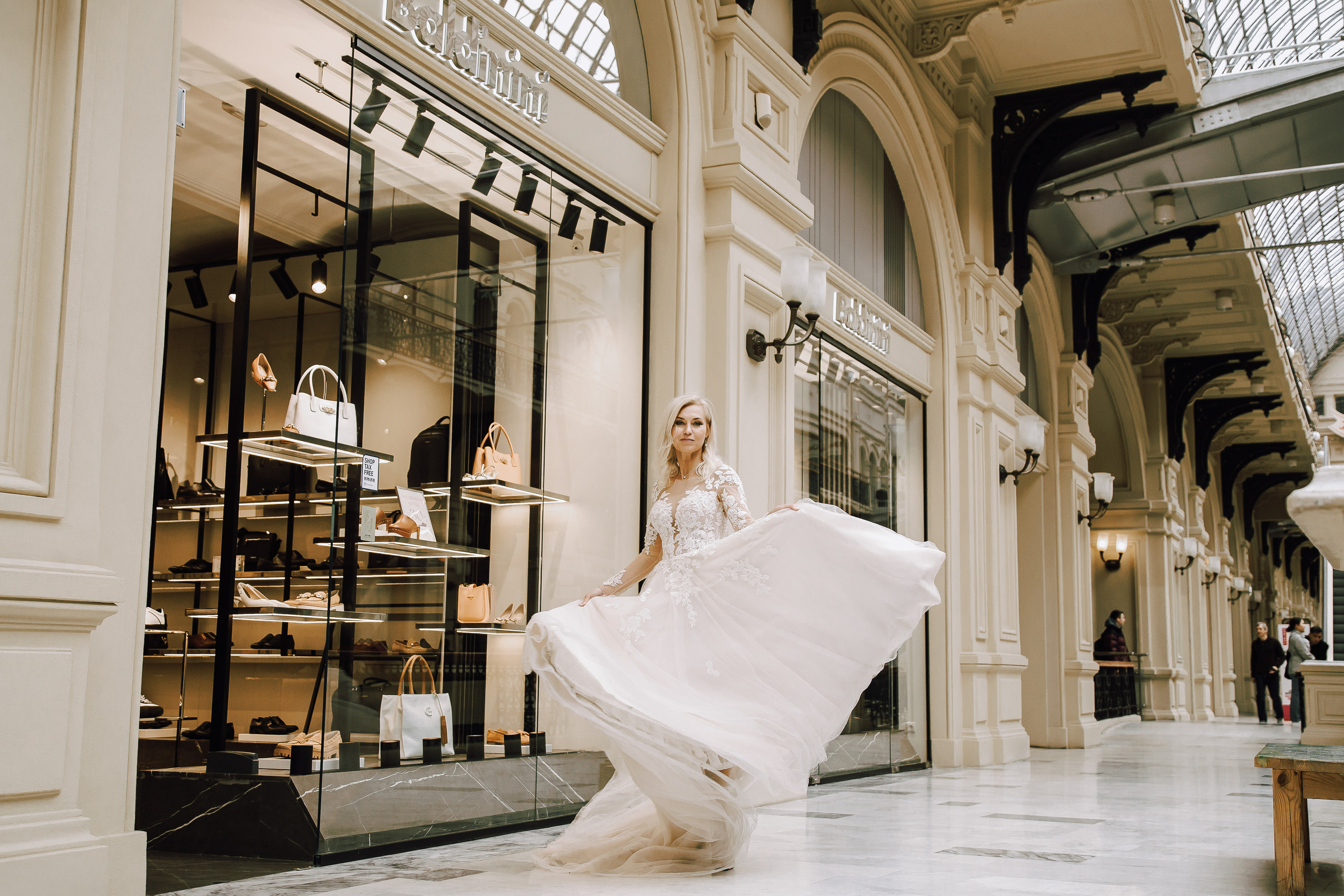 Свадебная прогулка. Свадебный Семейный Репортажный фотограф в Москве