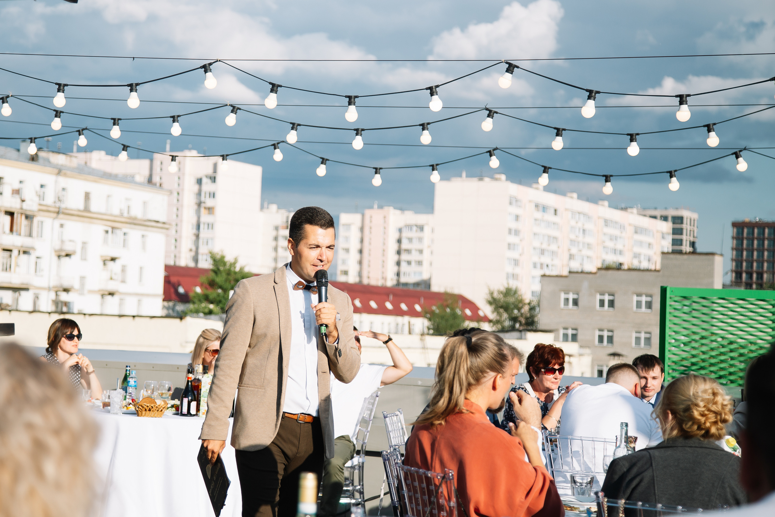 Свадьба на крыше. Свадебный Семейный Репортажный фотограф в Москве