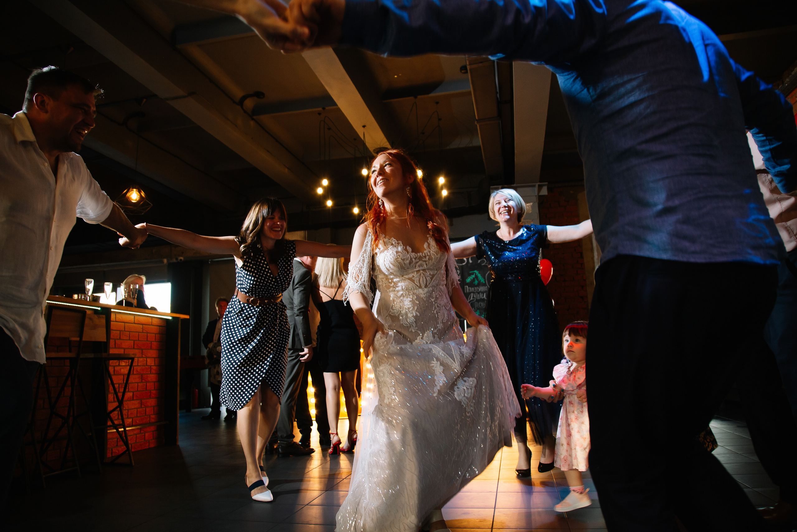 Свадьба на крыше. Свадебный Семейный Репортажный фотограф в Москве