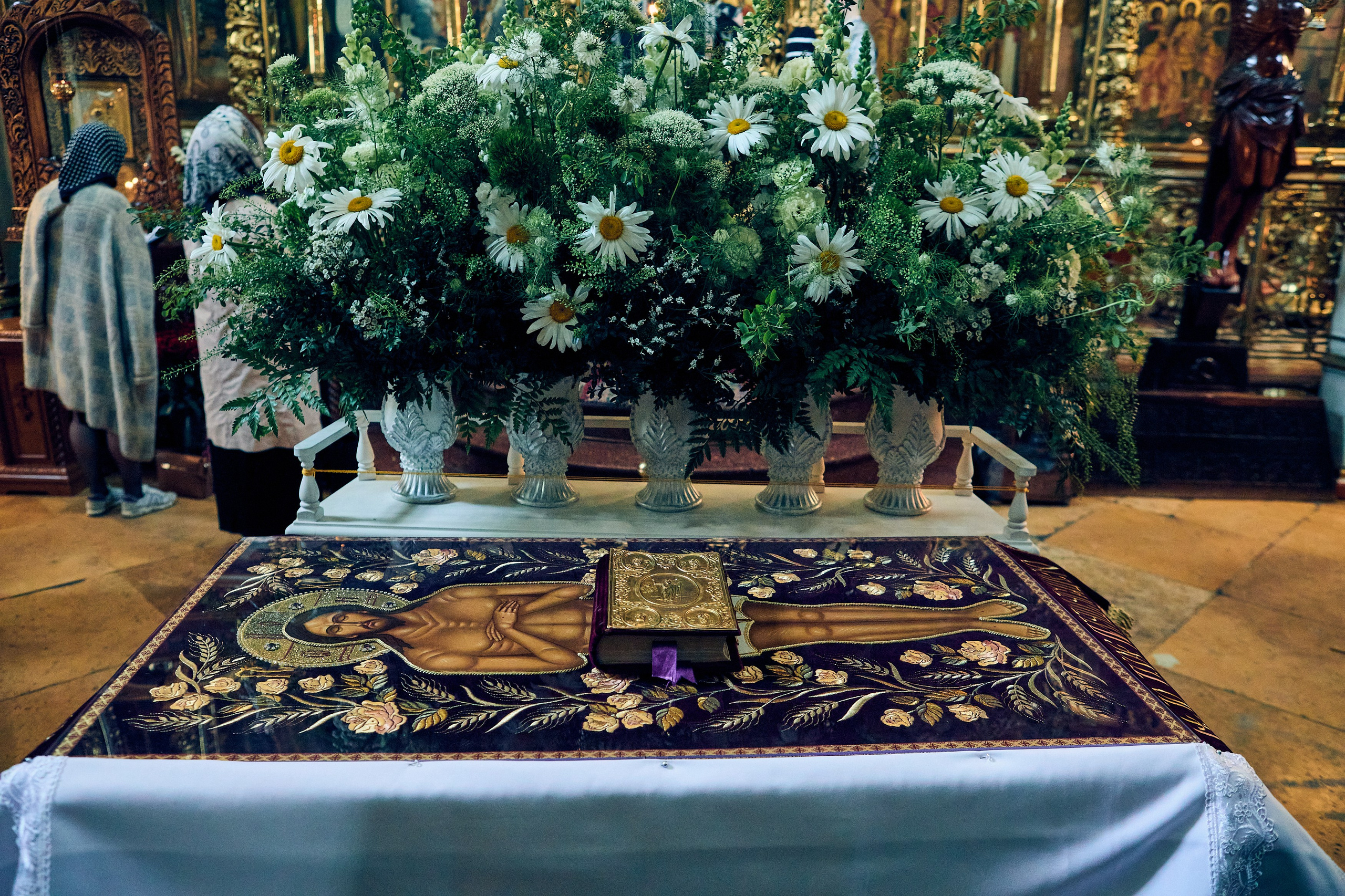 Утреня Погребение Спасителя. DMITRY MOISEENKO — фотограф, художник, топ-стилист