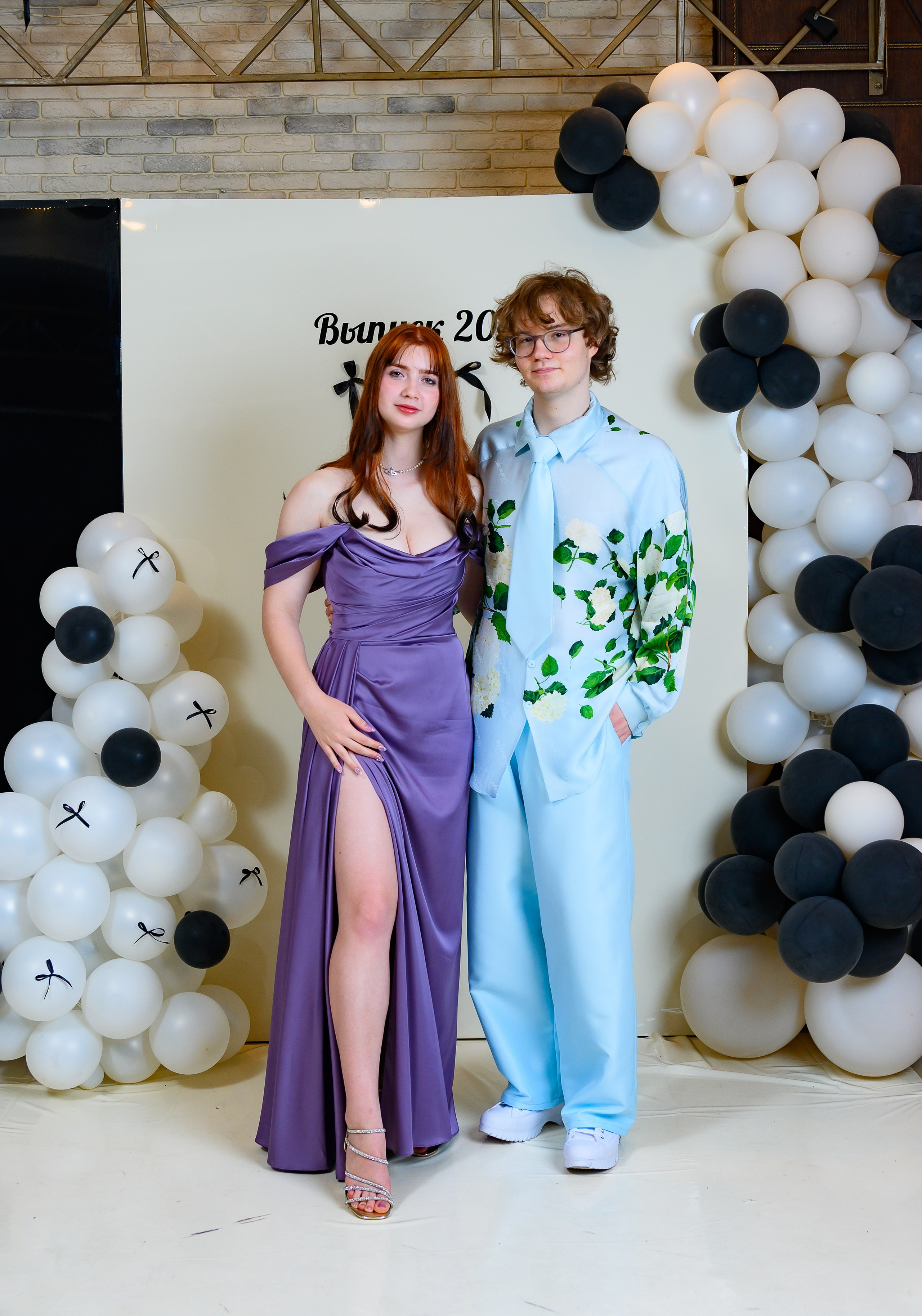 Выпускной 2025 11 кл. Семейный и детский фотограф в Новороссийске Лебедева Елена