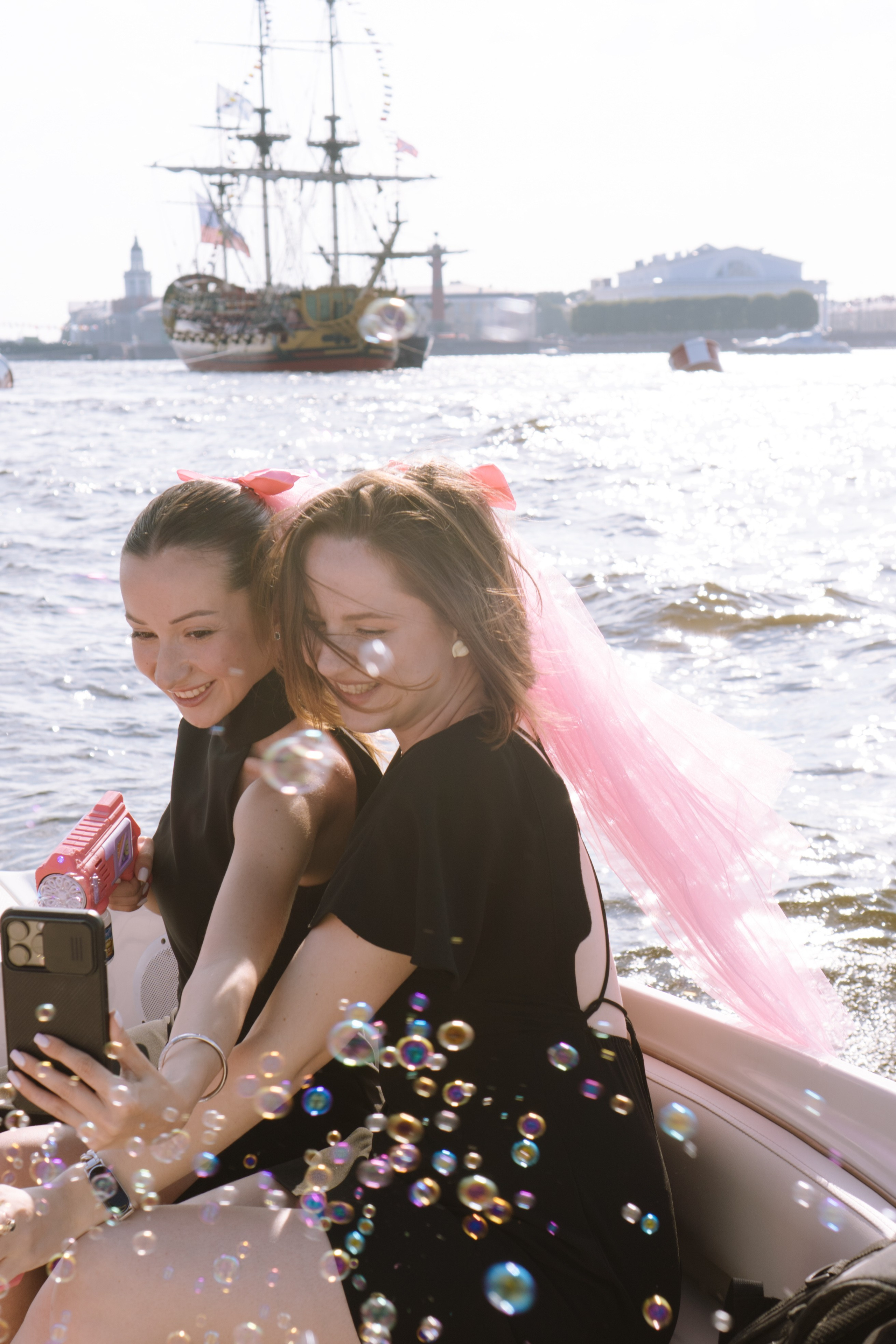 ДЕВИЧНИК НА КАТЕРЕ. Профессиональный фотограф, Санкт-Петербург — Виктория Богомолова