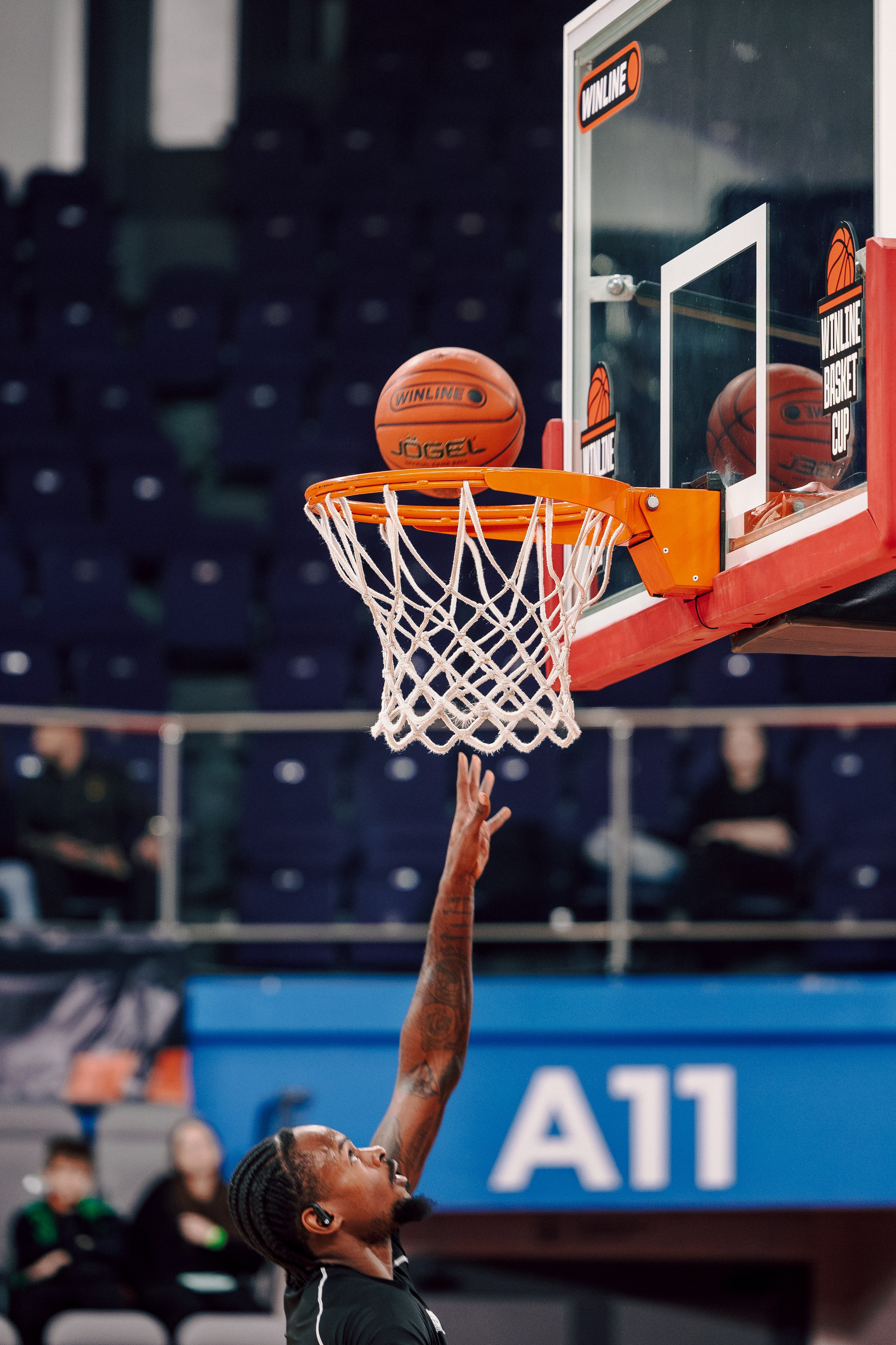 Winline Basket Cup — УРАЛМАШ — УНИКС. Лёшка Варзегов — фотограф