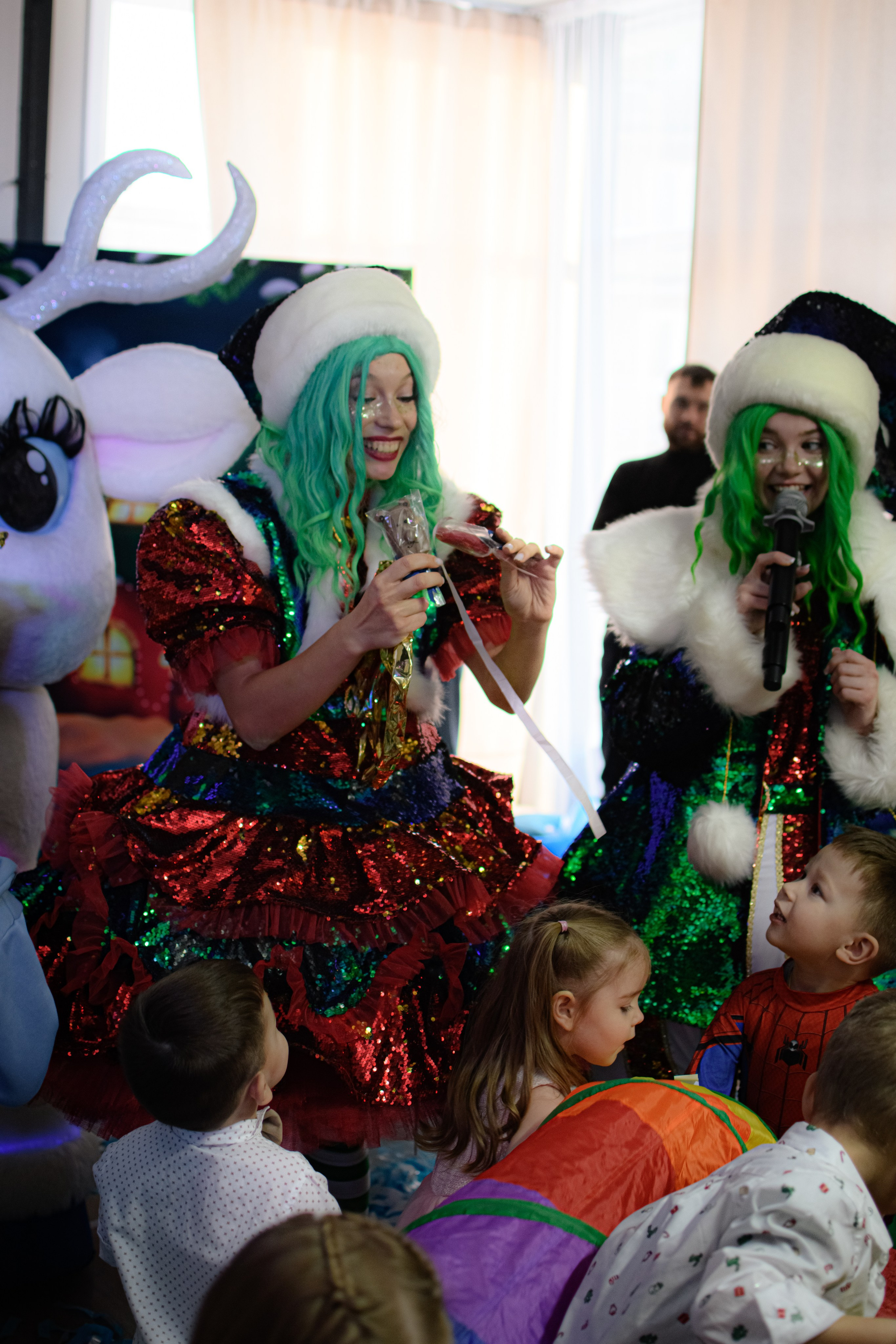 HAPPY NEW YEAR. Photokarish