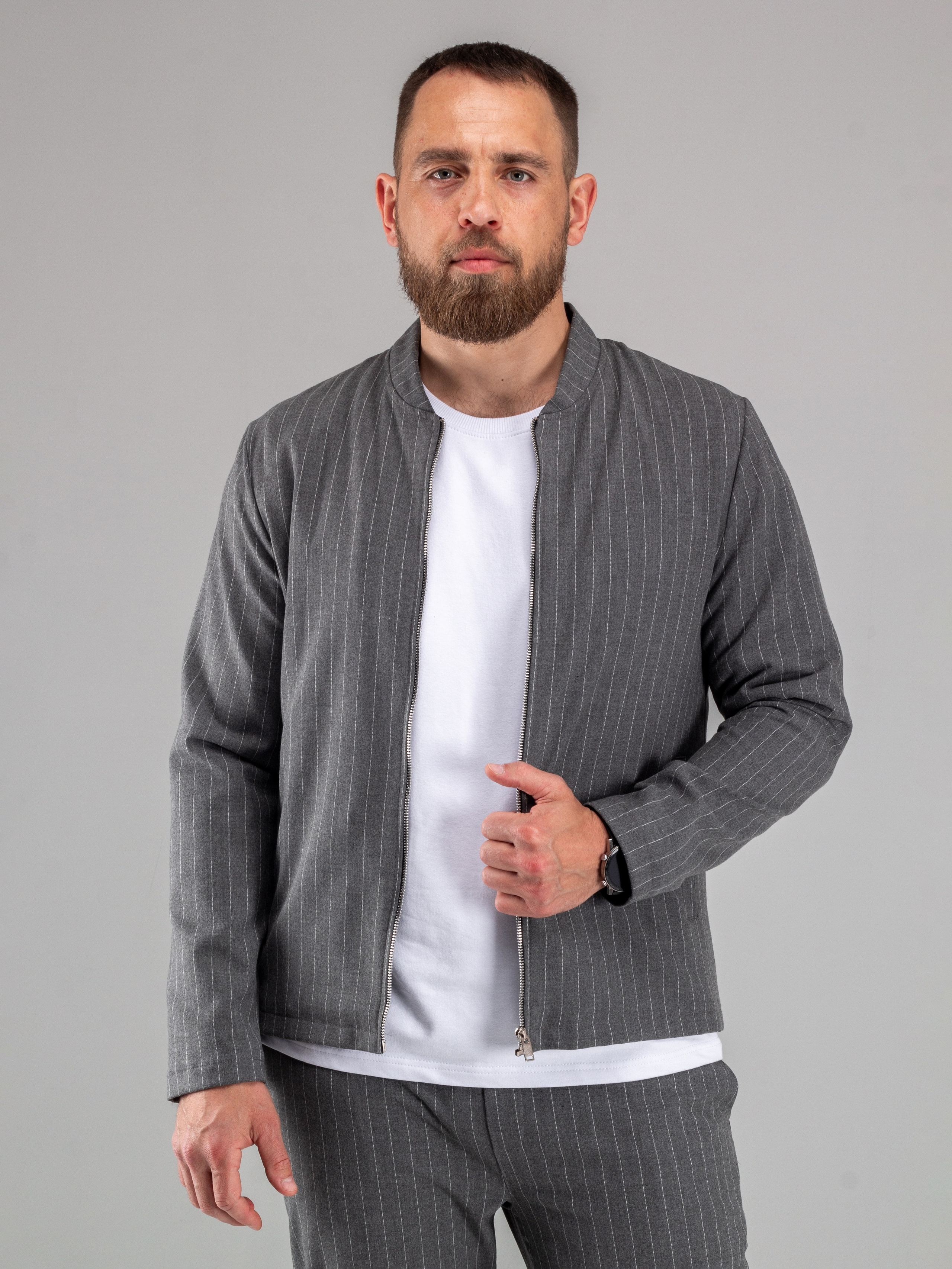 Игорь. Фото для маркетплейсов в самых сочных локациях города Сочи