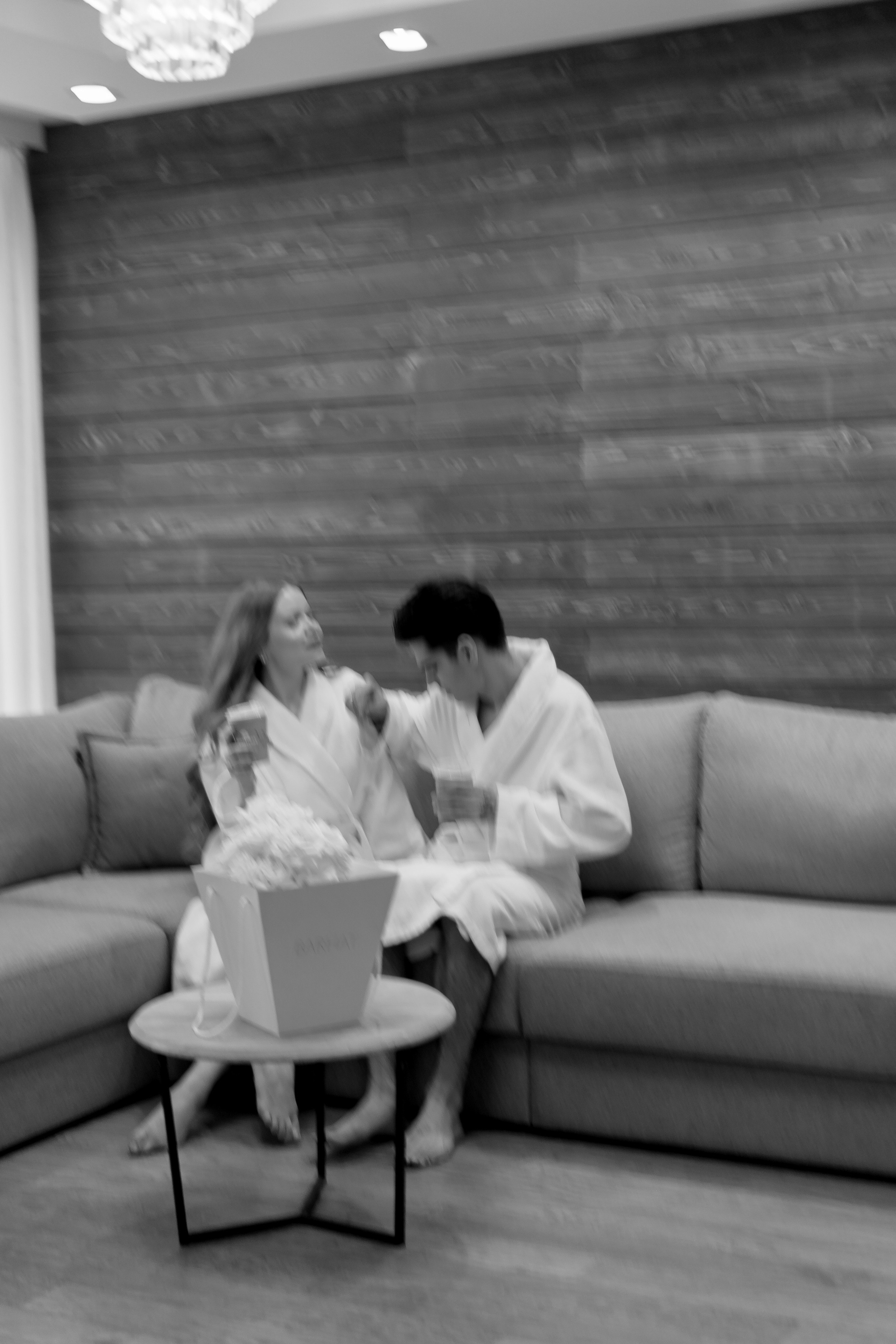 СВАДЕБНАЯ СЬЕМКА СБОРОВ В ОТЕЛЕ И ВЫЕЗД НА ЦЕРЕМОНИЮ (СНЯТО В СИБИРЕ В НИЖНЕВАРТОВСКЕ). Профессиональный фотограф, Санкт-Петербург — Виктория Богомолова