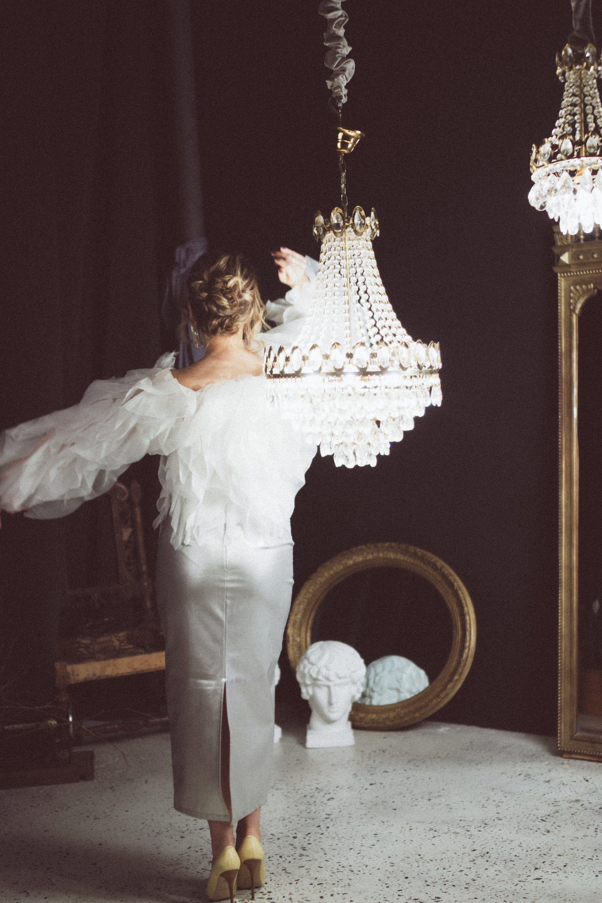 НОВОГОДНЯЯ ФОТОСЕСИИЯ В СТУДИИ ДЛЯ ДЕВУШКИ И ПРОГУЛКА ПО ЧЕРНЫШЕВСКОЙ. Профессиональный фотограф, Санкт-Петербург — Виктория Богомолова