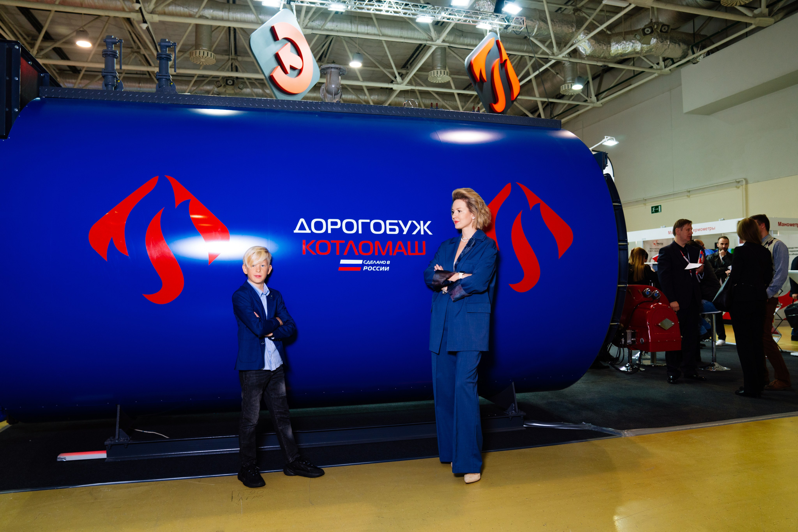 Heat & Electro Machinery Expo (стенд группы компаний ЕКС). Репортажный и портретный фотограф Алексей Полячек