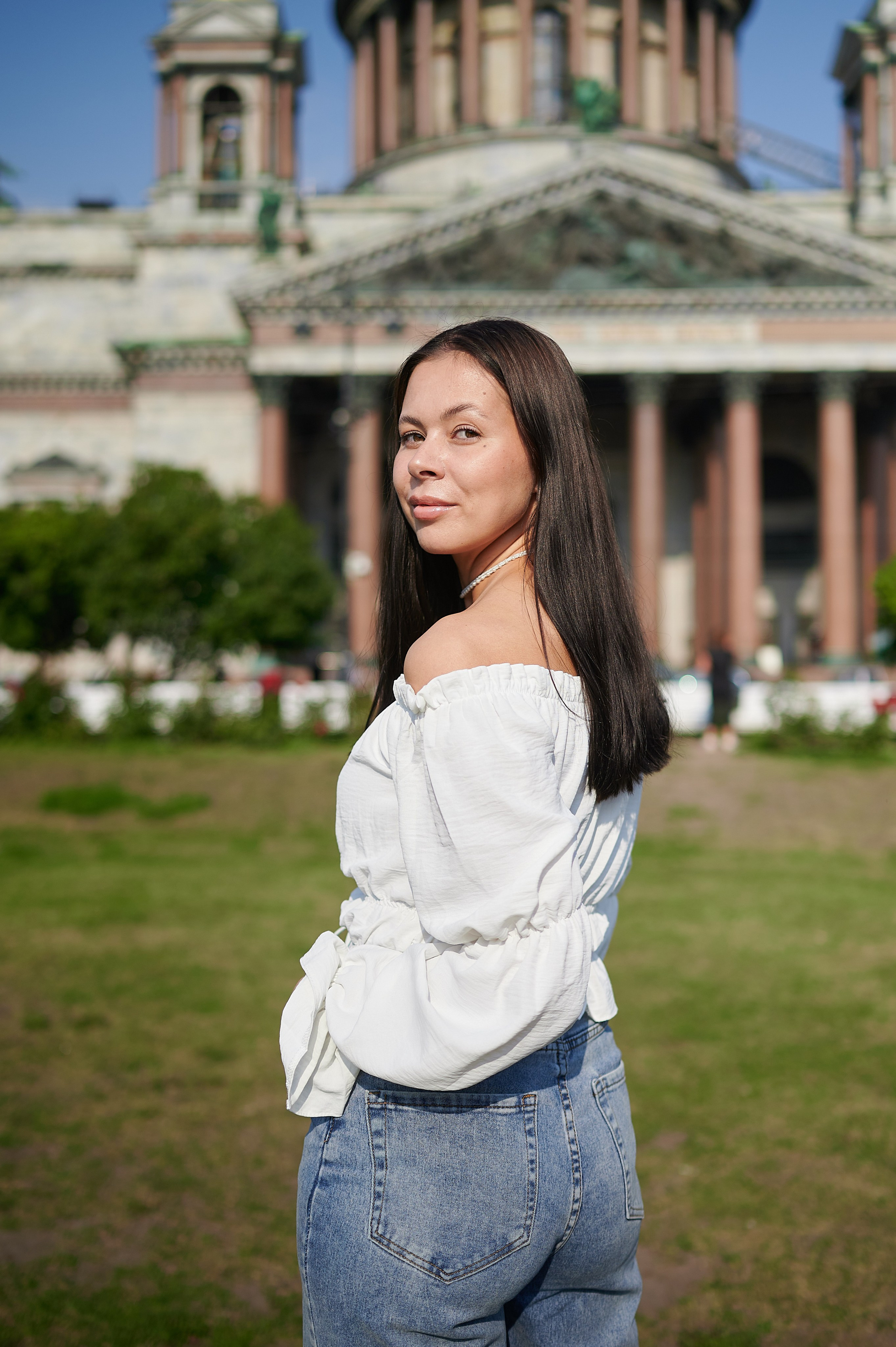 Семейный и индивидуальный фотограф на улице в Санкт-Петербурге