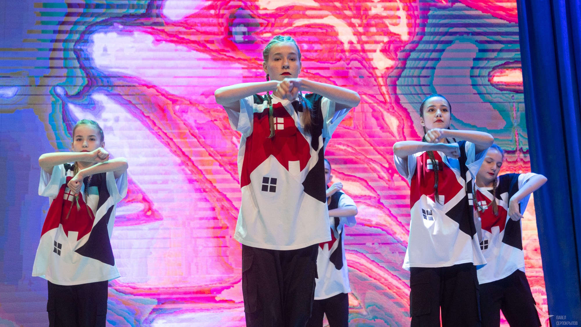 Танцевальный проспект. Репортажный фотограф в Казани Павел Серпокрылов