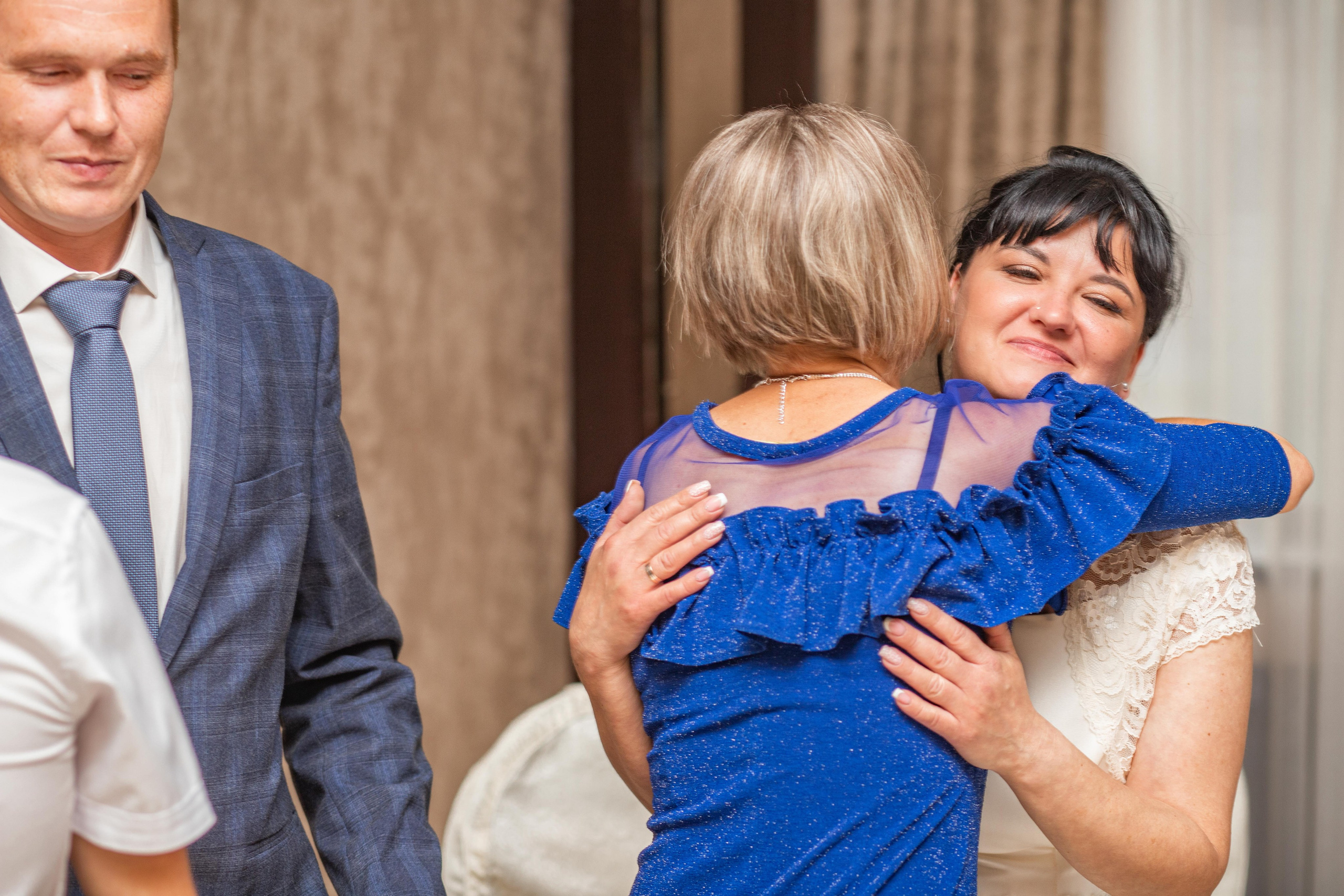 Репортаж торжества в ресторане. Семейный свадебный интерьерный фотограф Тверь Санкт- Марина Свистунова