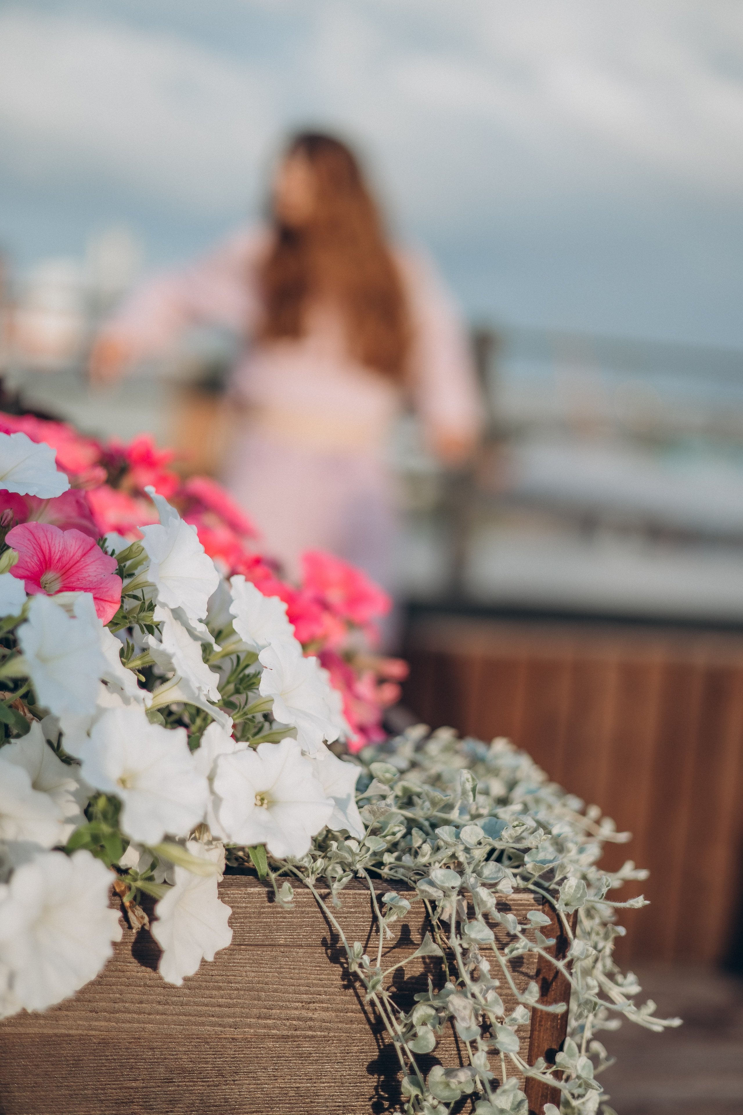 Закат на крыше — цветочная фотосессия. Семейный, детский, женский фотограф в Новосибирске Оля Борисова