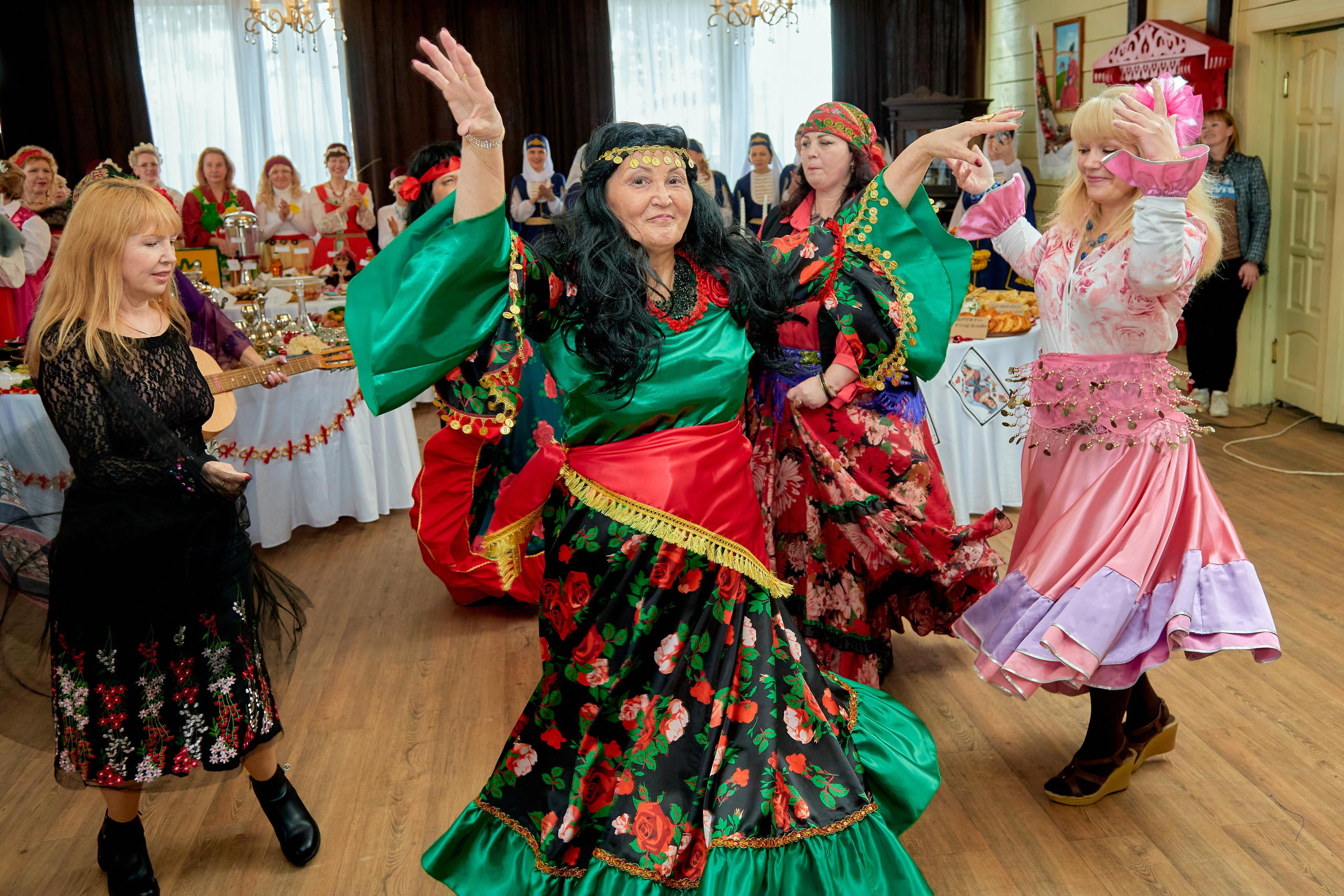 Главная бабушка Екатеринбурга. Фотограф в Екатеринбурге Булат Хамитов