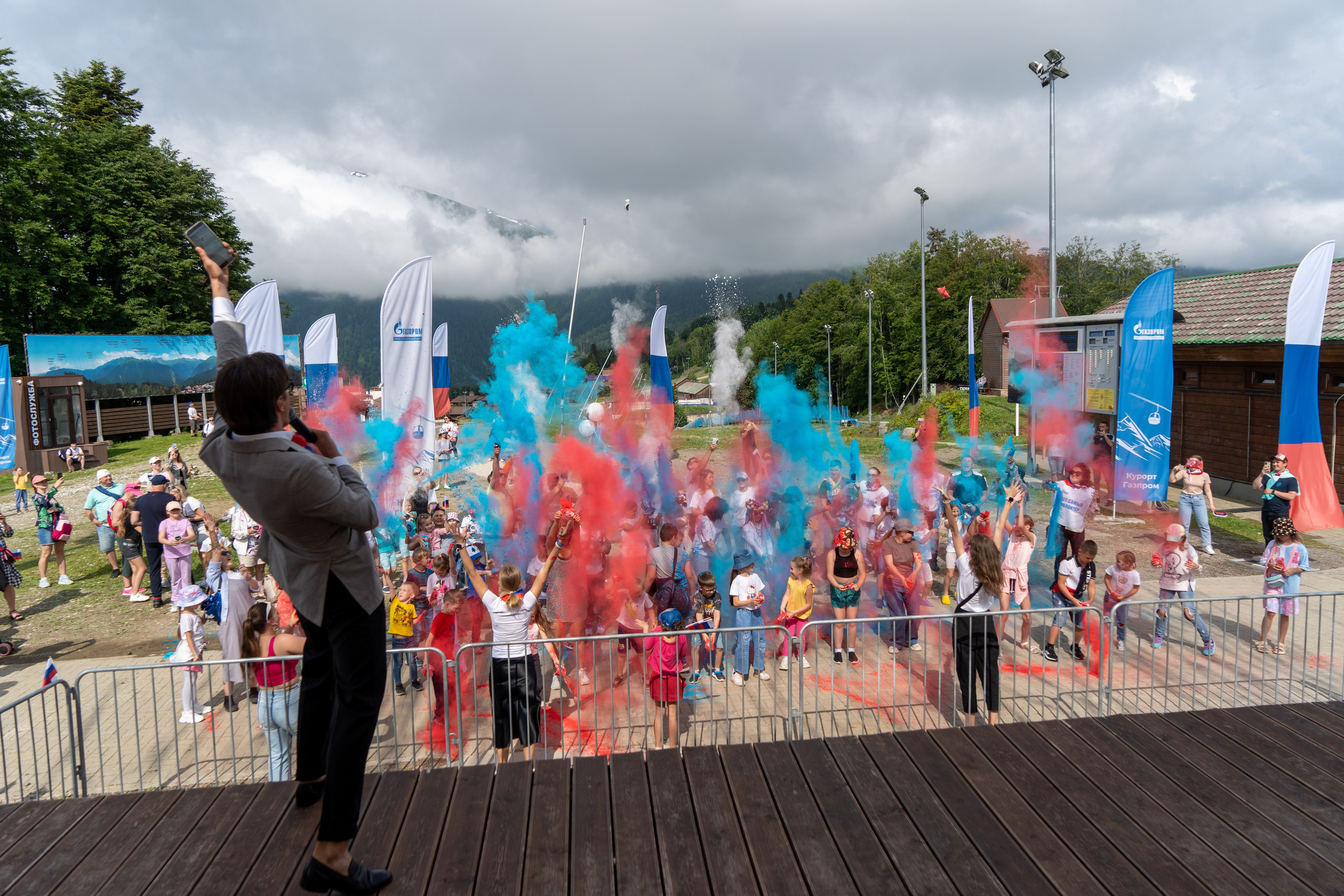 День России на курорте Газпром 2023. Репортажный фотограф в Красной Поляне и Сочи Павлюченко Екатерина