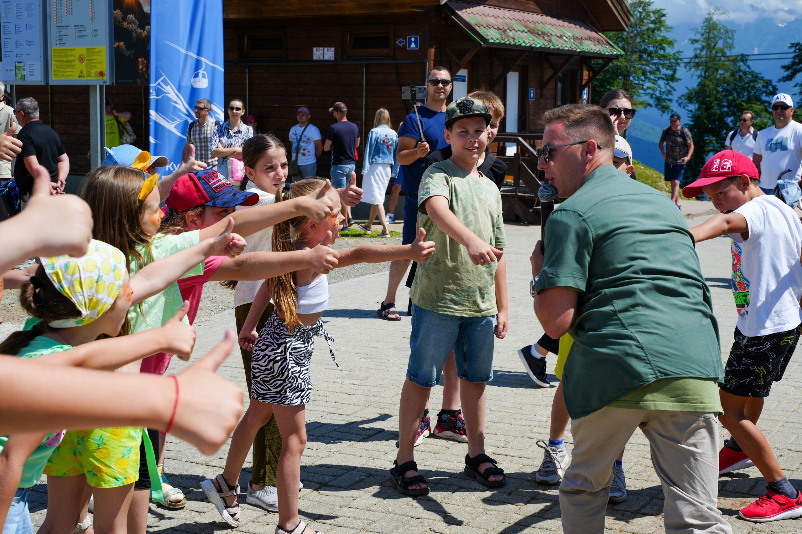 День леопарда на курорте Газпром Поляна. Репортажный фотограф в Красной Поляне и Сочи Павлюченко Екатерина