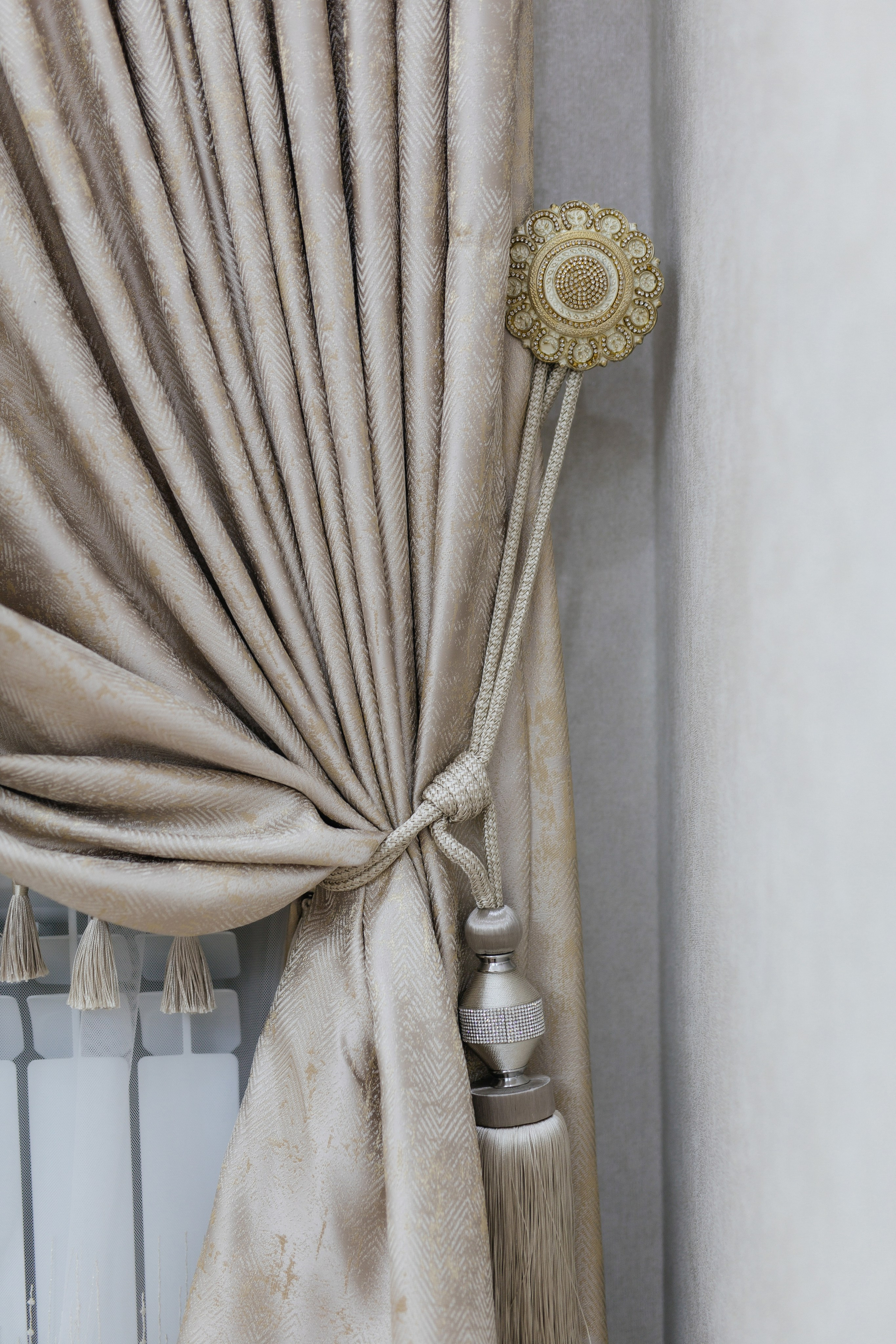 Moldir — syrğa salu. Wedding and Love story Photographer