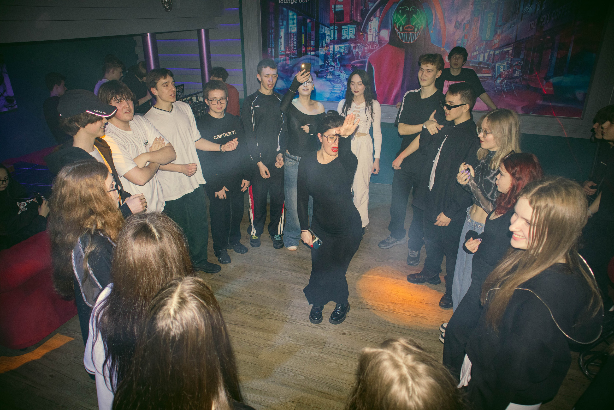 MOSHPIT. Фотограф и видеограф в Бугульме Аня Трутнева