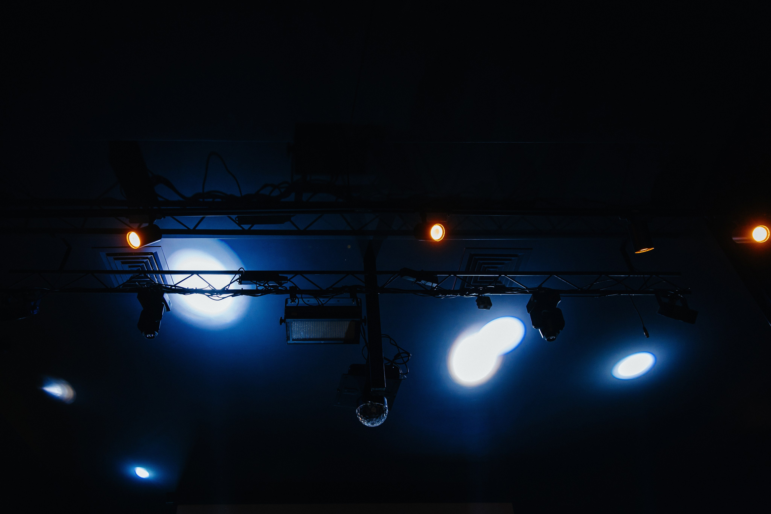 Саша и Миша. Свадебный фотограф и видеограф Когай Дмитрий и Юлия