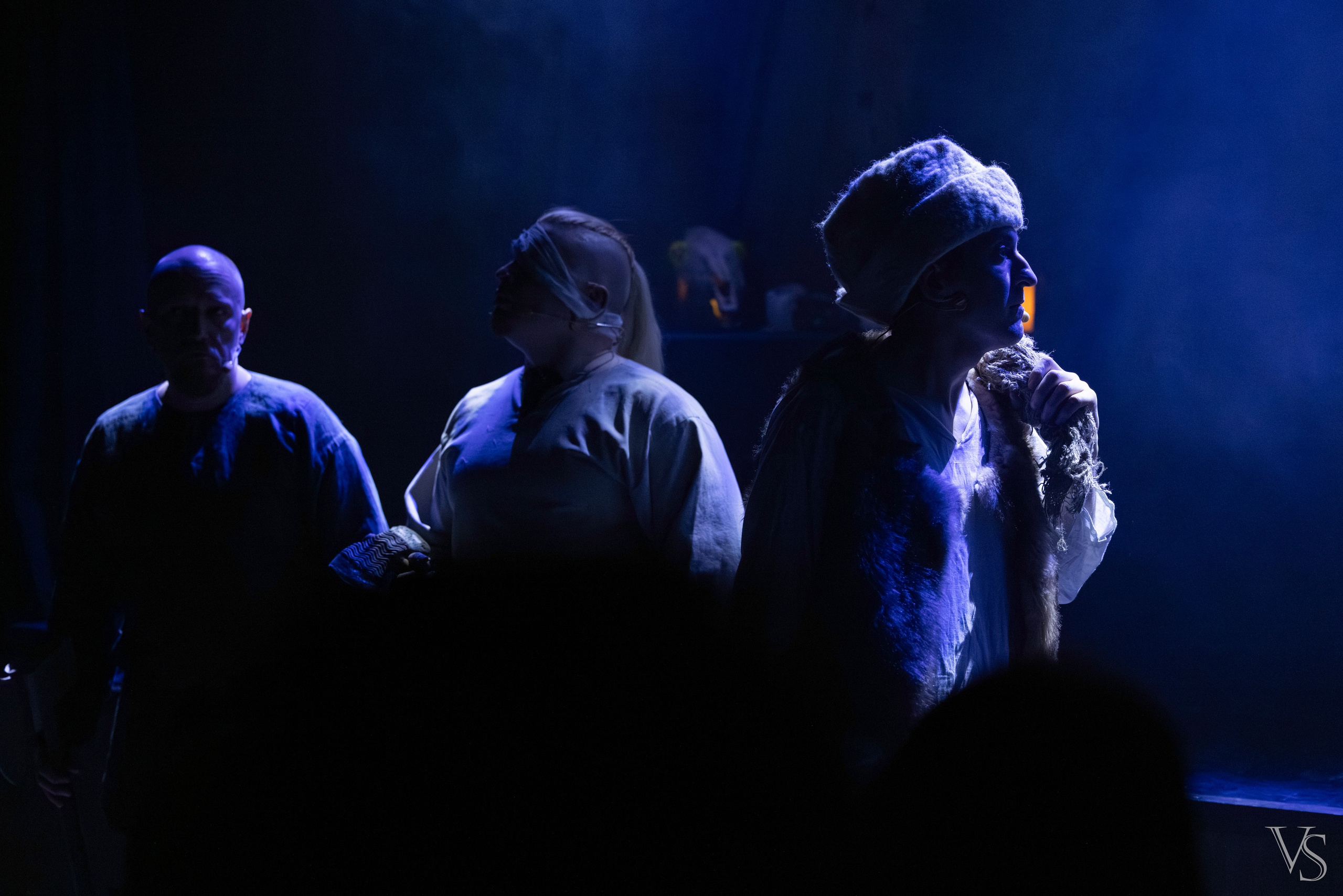 Книга стихий 25.01. Фотограф Виктор Степанов