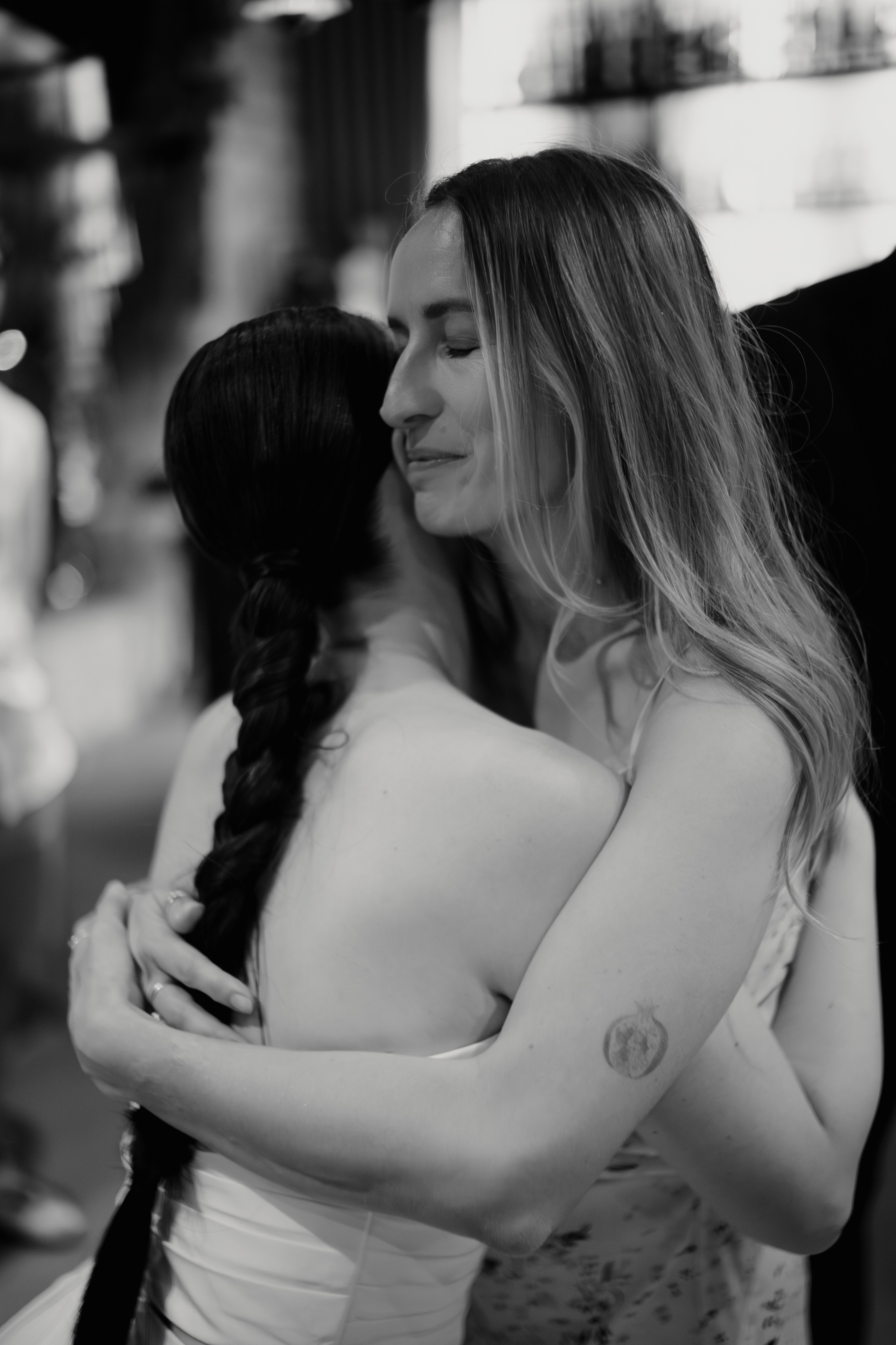 Sunshine in Izmir. Wedding & Documentary Photographer based in Nuremberg — available across Europe & Turkey | Vitalii Nasonov