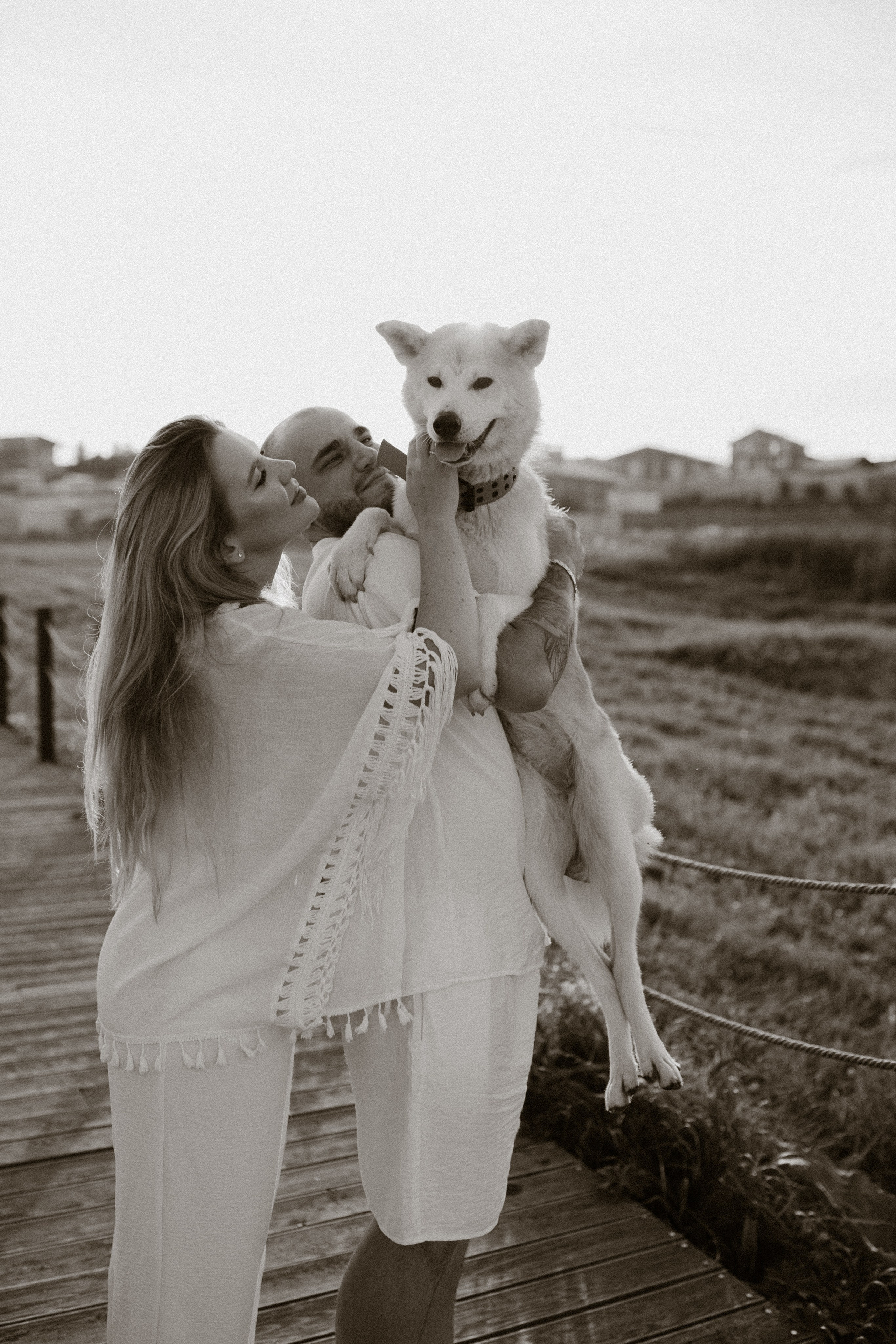 Летним вечером на пляже. Свадебный фотограф Новосибирск
