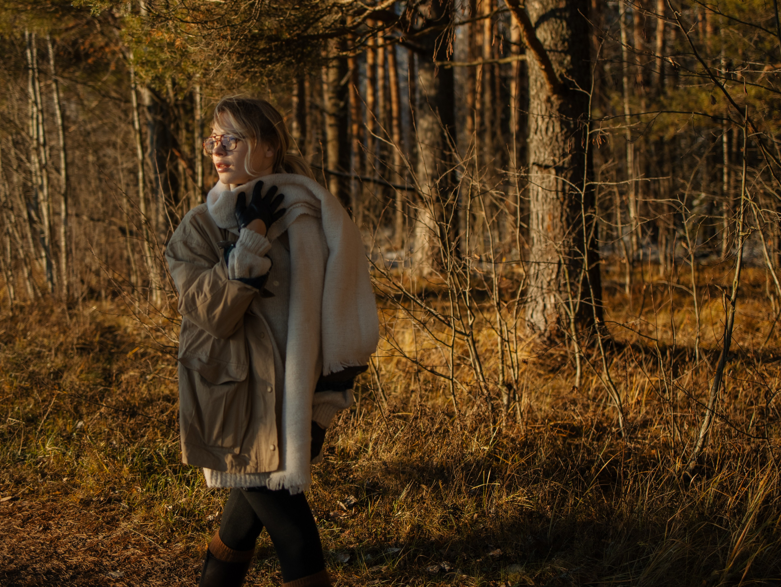 Фотосессия на ранчо зимой с красивой девушкой. Фотограф Углич и Ярославль Ольга Тятюшкина