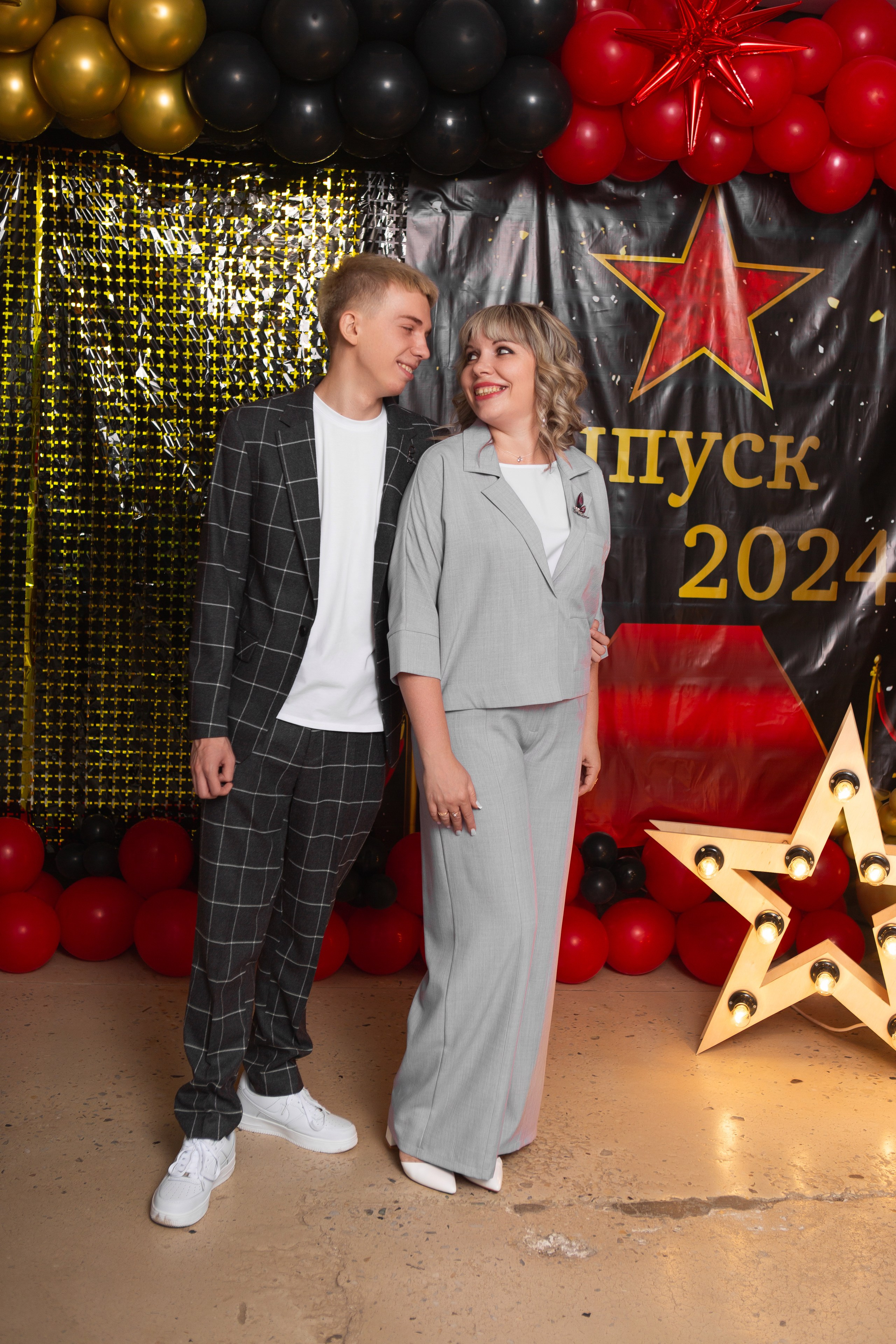 ФОТОСЕССИЯ С РОДИТЕЛЯМИ «ВЫПУСКНОЙ» 2024 г. 9 ШКОЛА г. МЦЕНСК. ТВОЙ АЛЬБОМ / ТВОИ ПРАВИЛА