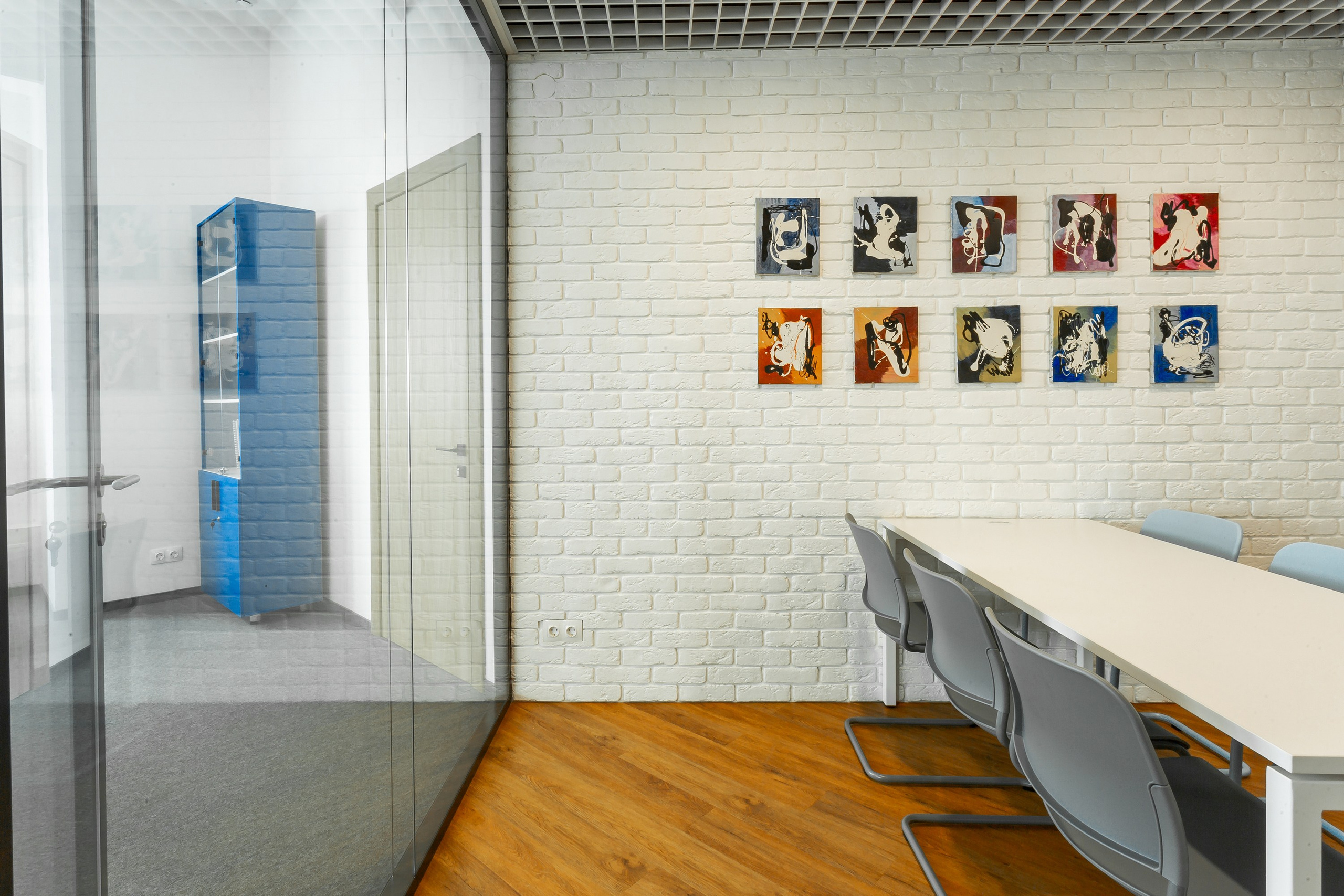 Mercure space. Репортажный фотограф в Алмате Чумаков Георгий