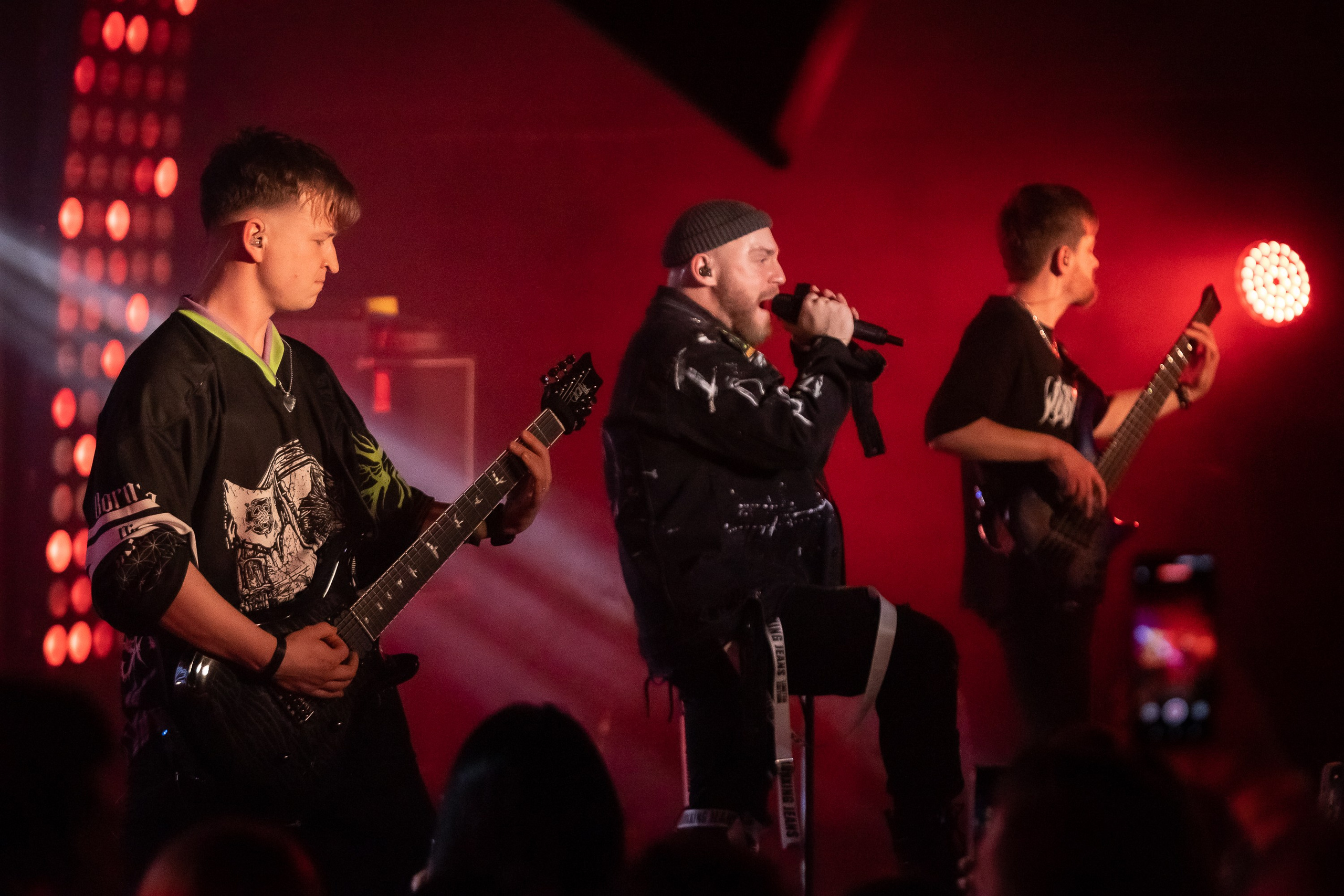 Концерт альтернатив метал группы iOSTRA в «Music bar Мумий Тролль» Москва. Фотограф Владимир Охрименко