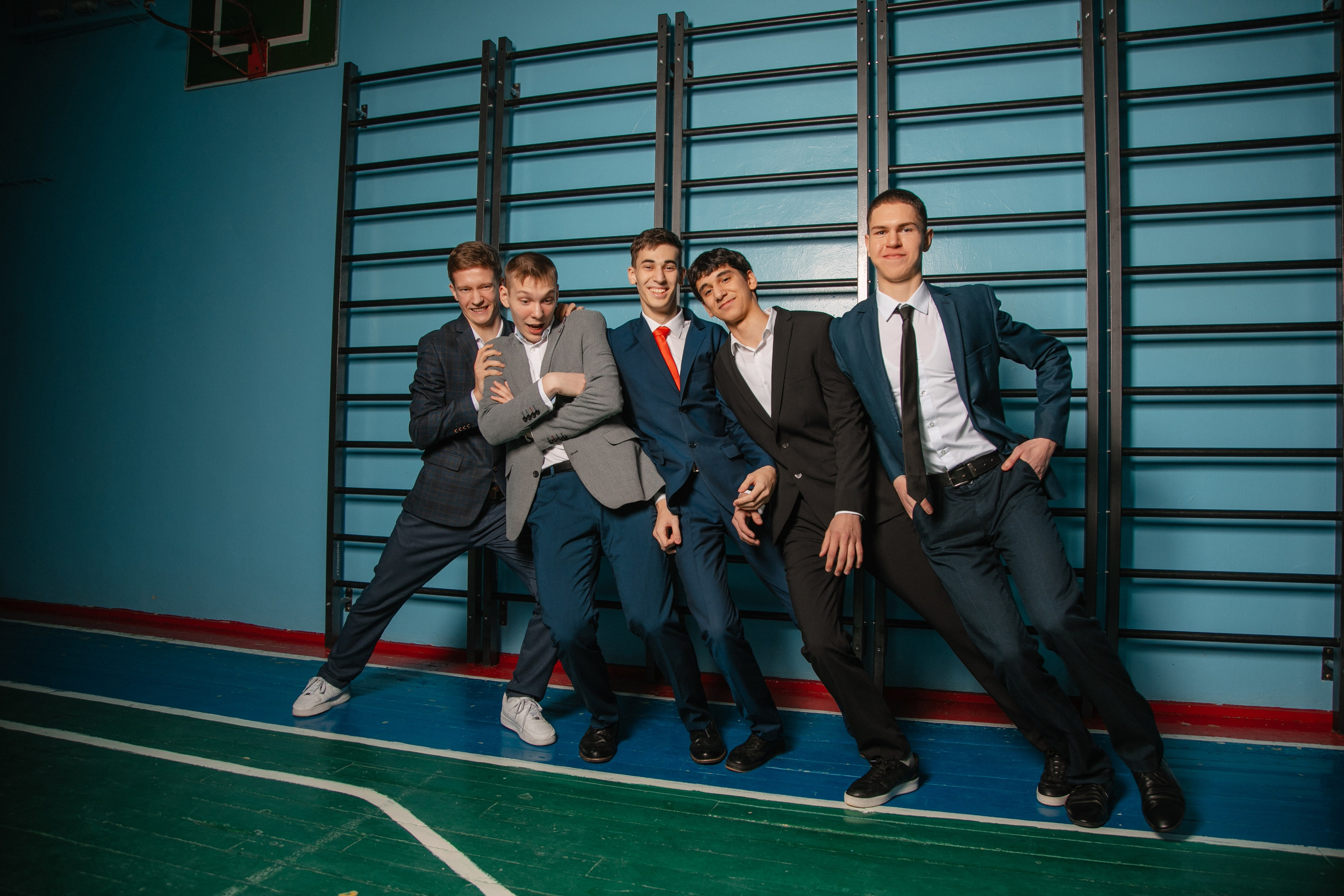 Выпускники. Роман Урумбаев фотограф Нижневартовск