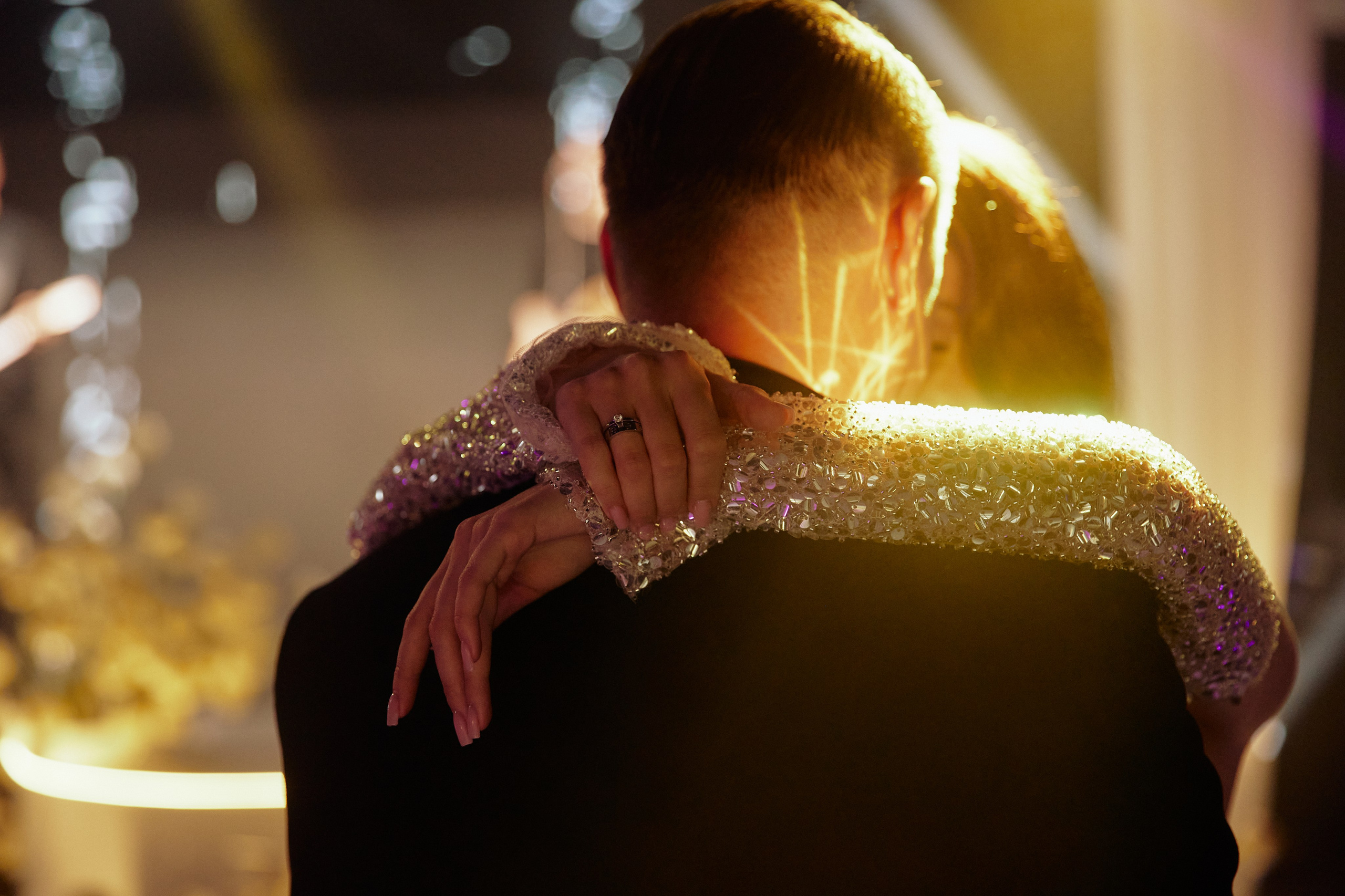 A MIRROR IS ONLY A HEART. Дмитрий Мазуркевич: Профессиональный Репортажный Фотограф