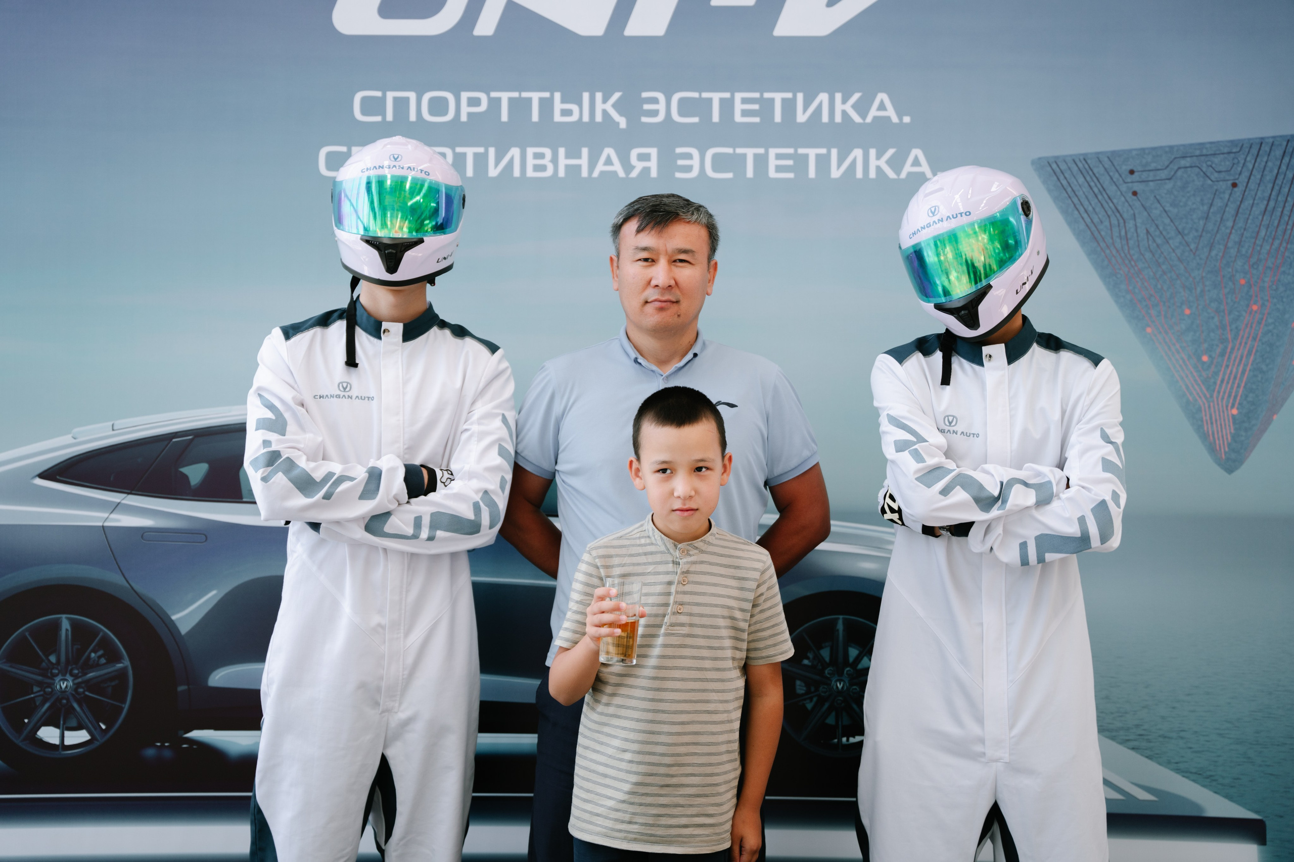 Vladimir Borovkov — репортажный и портретный фотограф, Алматы