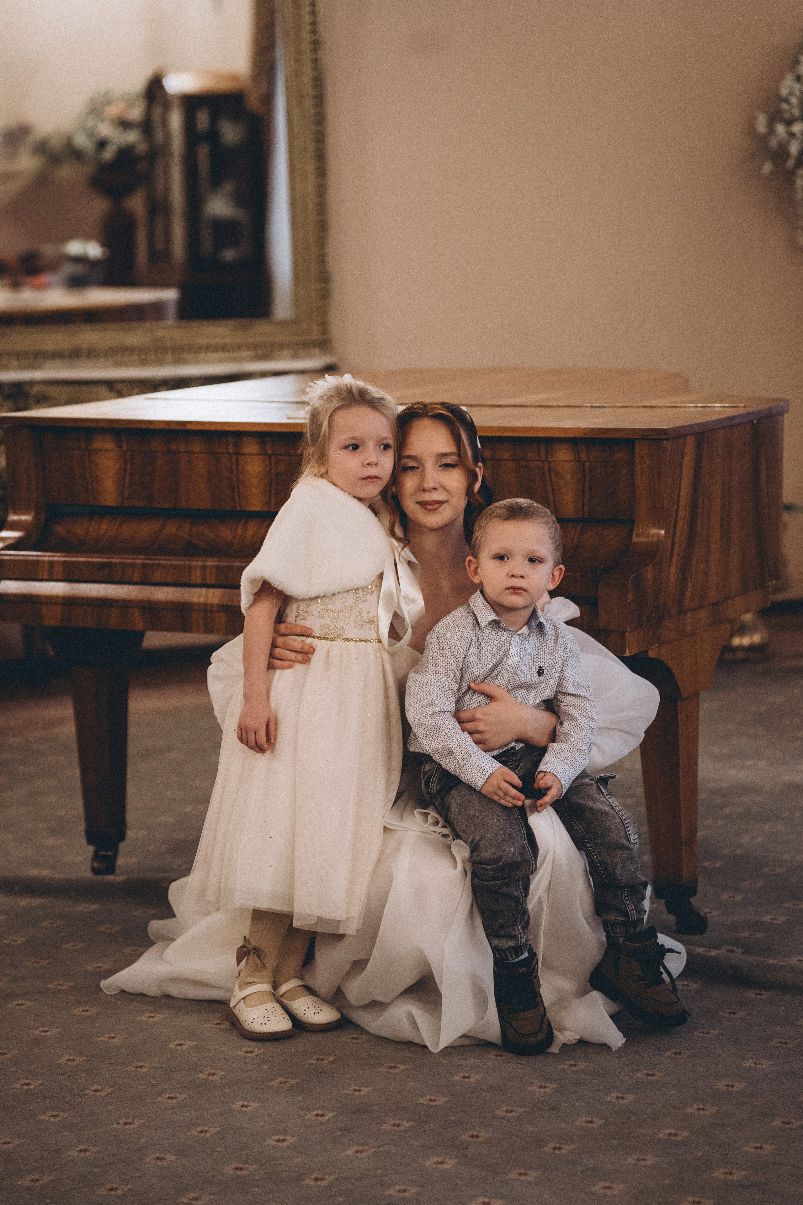 СВАДЕБНАЯ СЬЕМКА ВО ВТОРОМ ДВОРЦЕ С ГОСТЯМИ И ПРОГУЛКА В ТАВРИЧЕСКОМ САДУ. Профессиональный фотограф, Санкт-Петербург — Виктория Богомолова