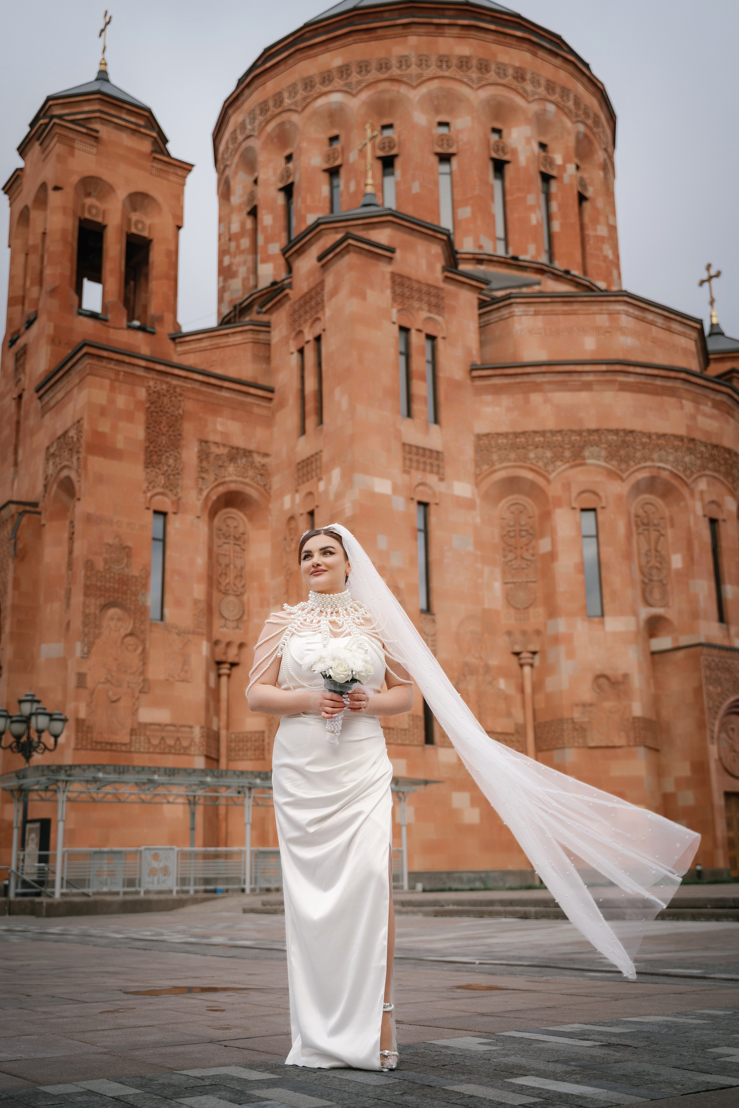 MOSVISYAN. MILATE — выпускные альбомы, фотосессии и видео в Москве