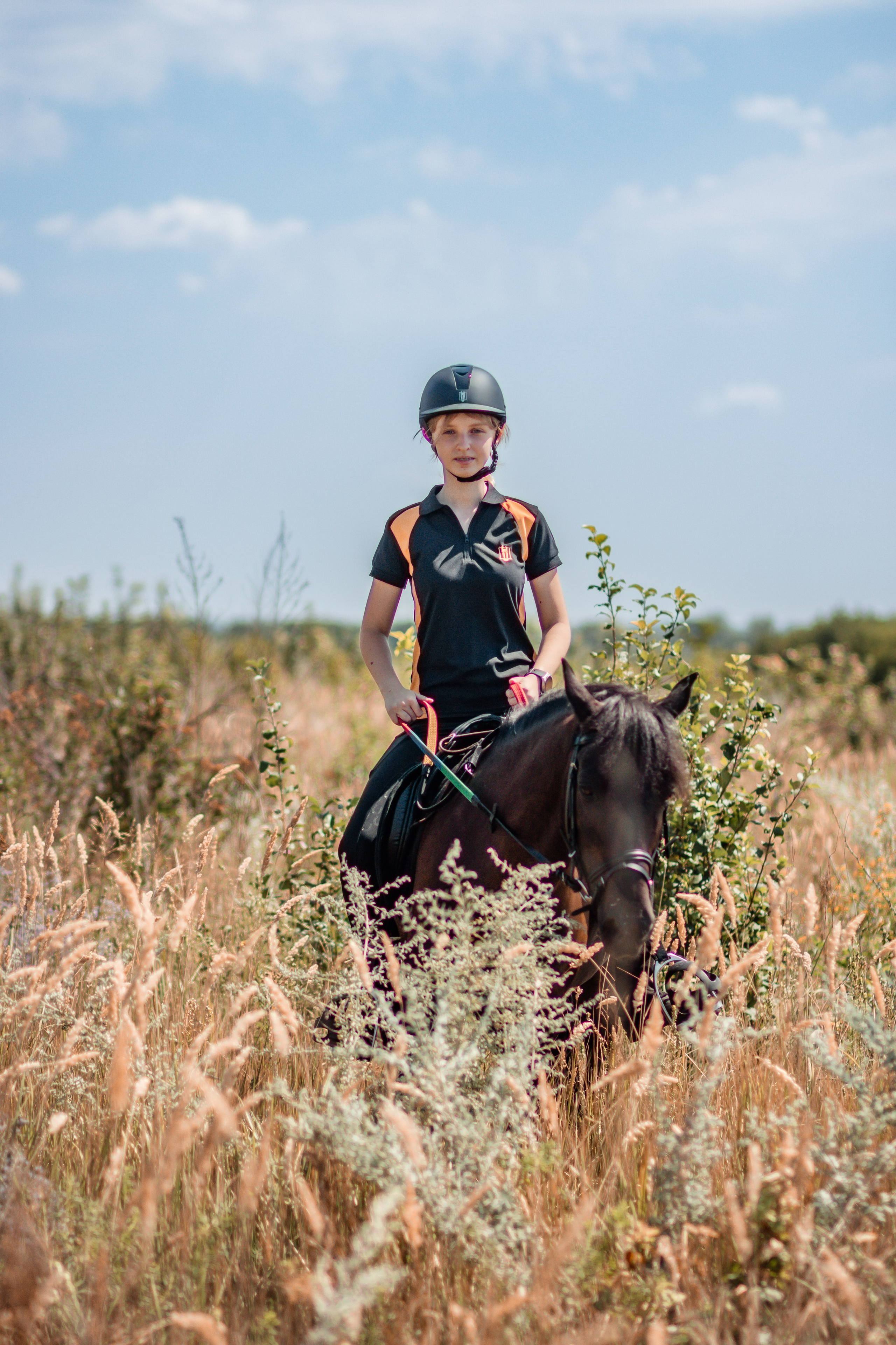 Выезды в поля на лошади