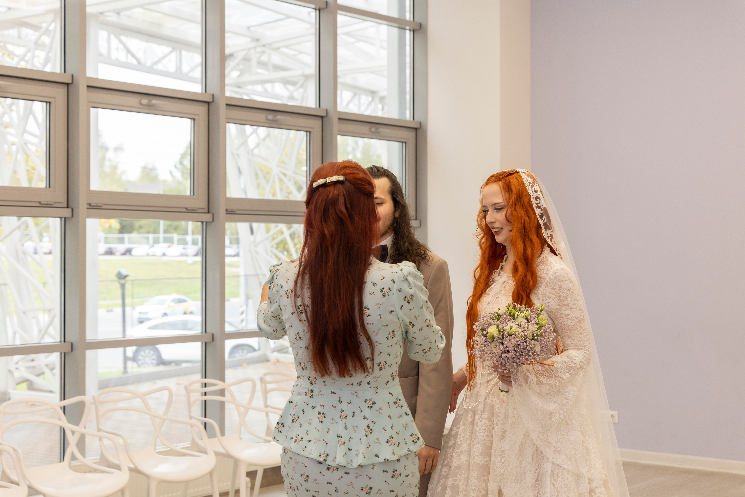 Свадебная фотосессия свадебный фотограф Татьяна Марсуверских свадебная фотопрогулка Москва Жуковский. Фотограф для маркетплейсов, фотоуслуги в Жуковском Татьяна Марсуверских