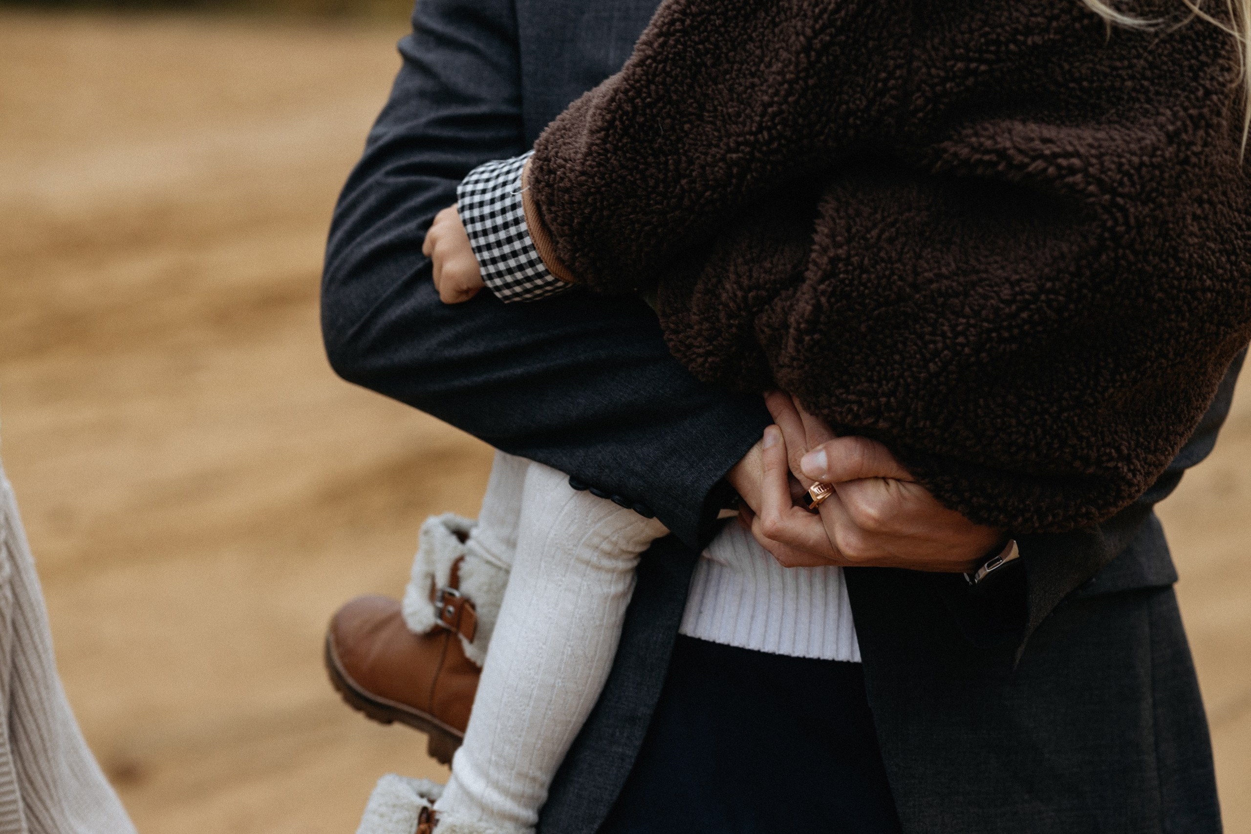 Семейная фотосессия на природе. Вера Пьянцева семейный, свадебный и парный фотограф в Санкт-Петербурге