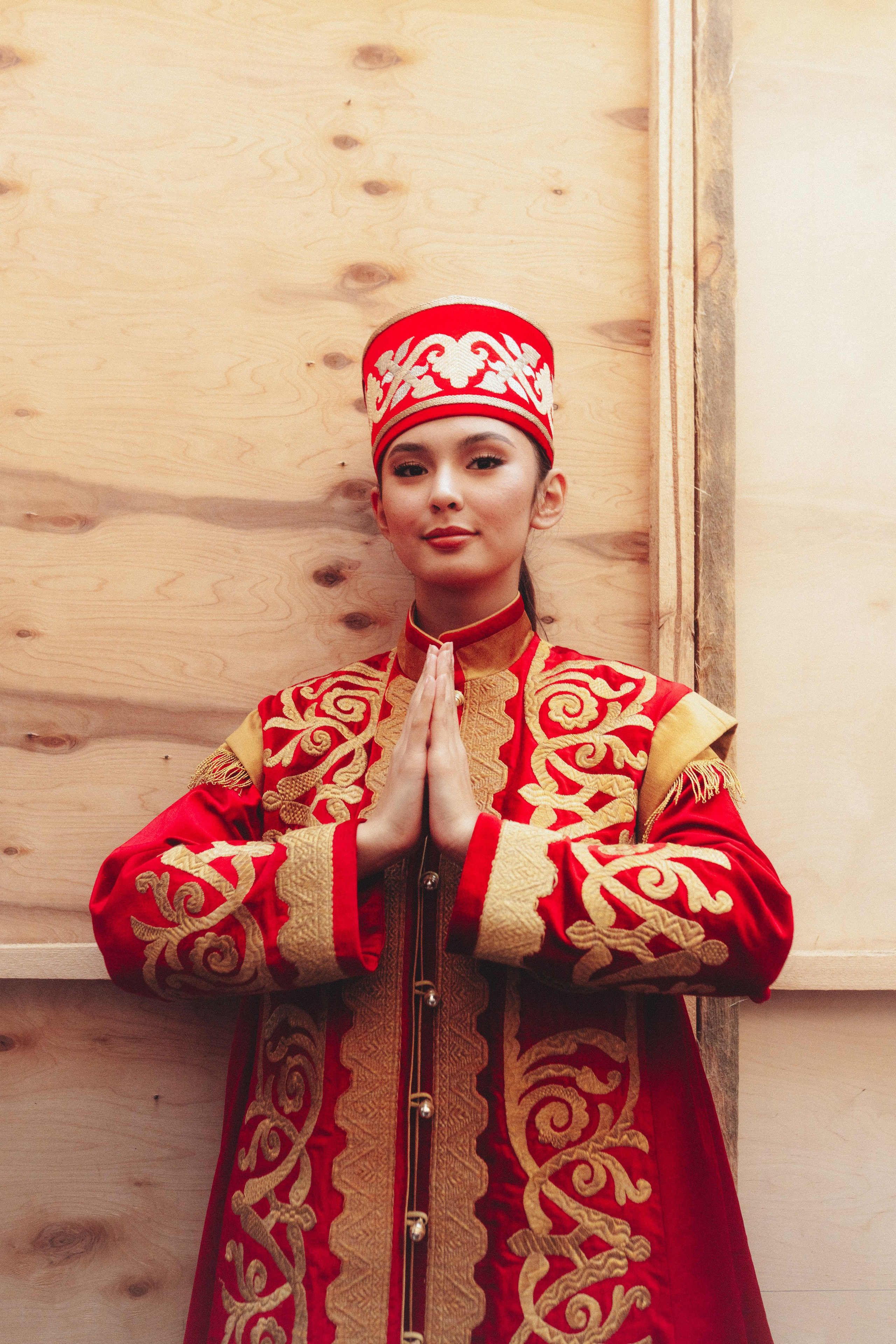 ETHNIC FASHION SHOWS / THE PODIUM