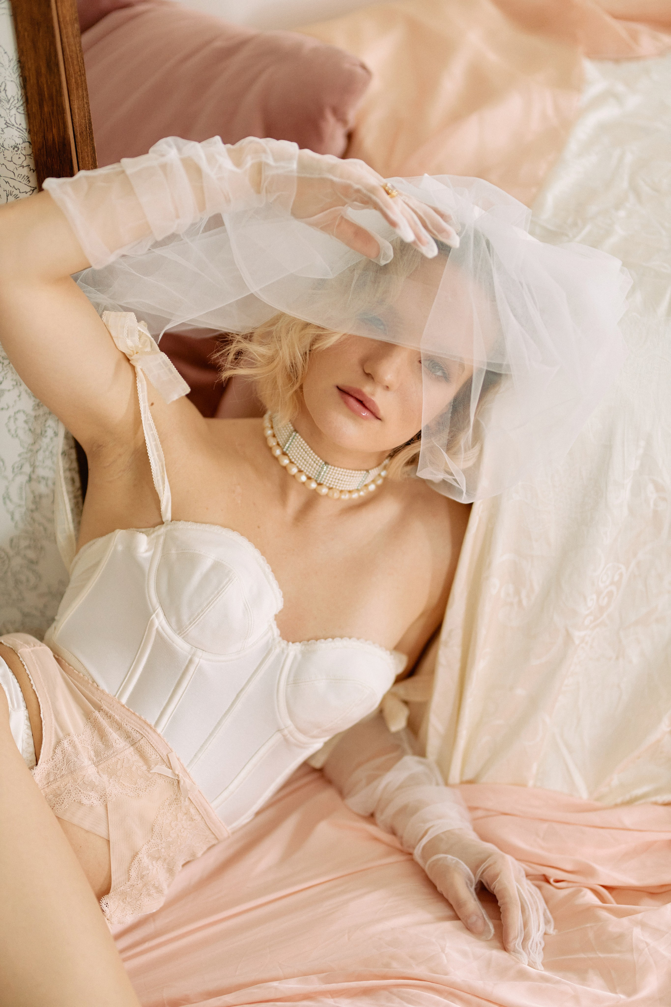 Утро невесты Леры. Профессиональный Фотограф во Владимире, в Москве и в Суздале — Полина Романычева