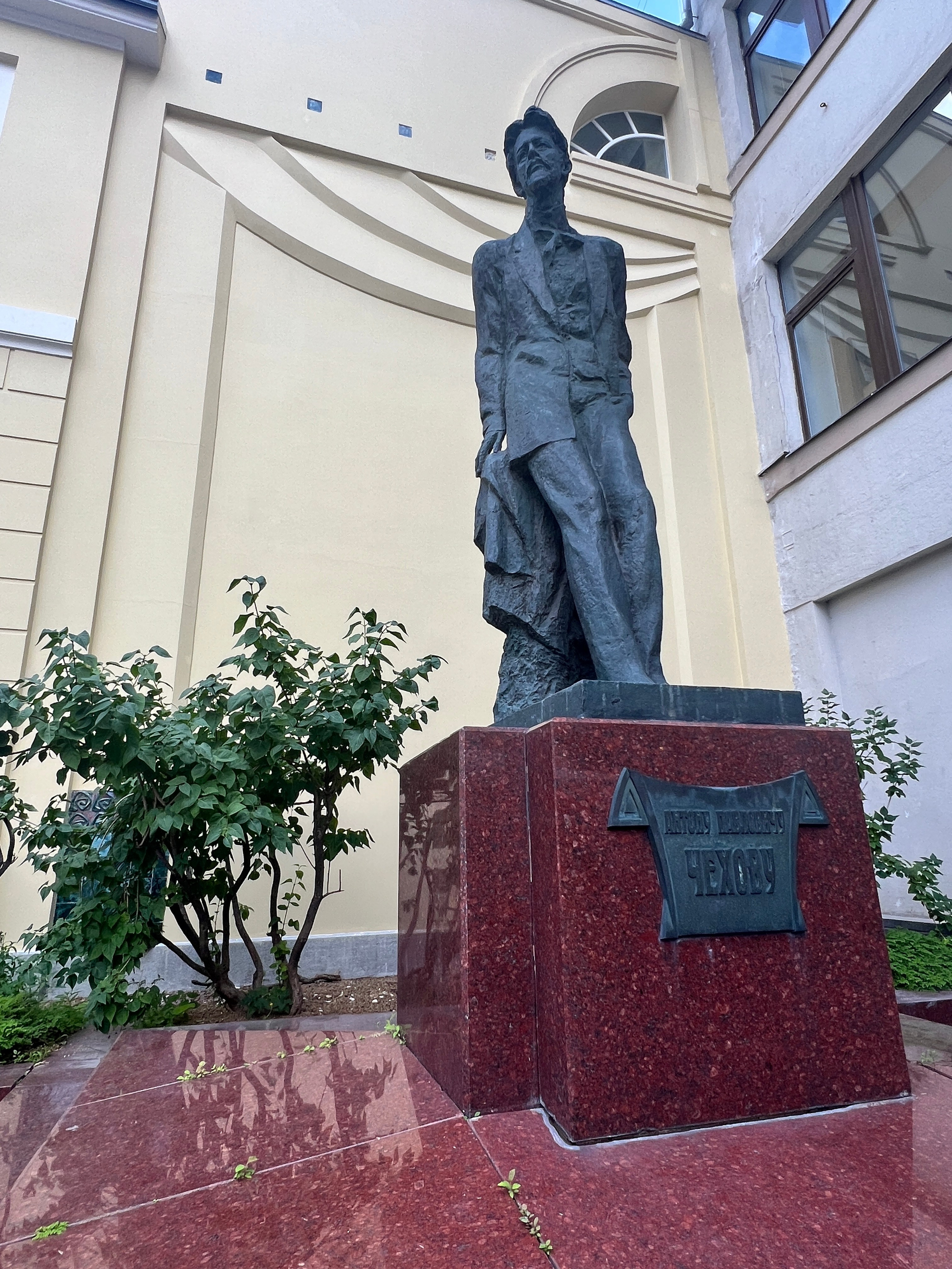 Серафим Гончаров  - аттестованный экскурсовод по Москве. П&П — Полезное с Приятным. Фотоэкскурсии — Москва на память. Экскурсовод и фотограф в Москве. Увези столицу в своём альбоме!