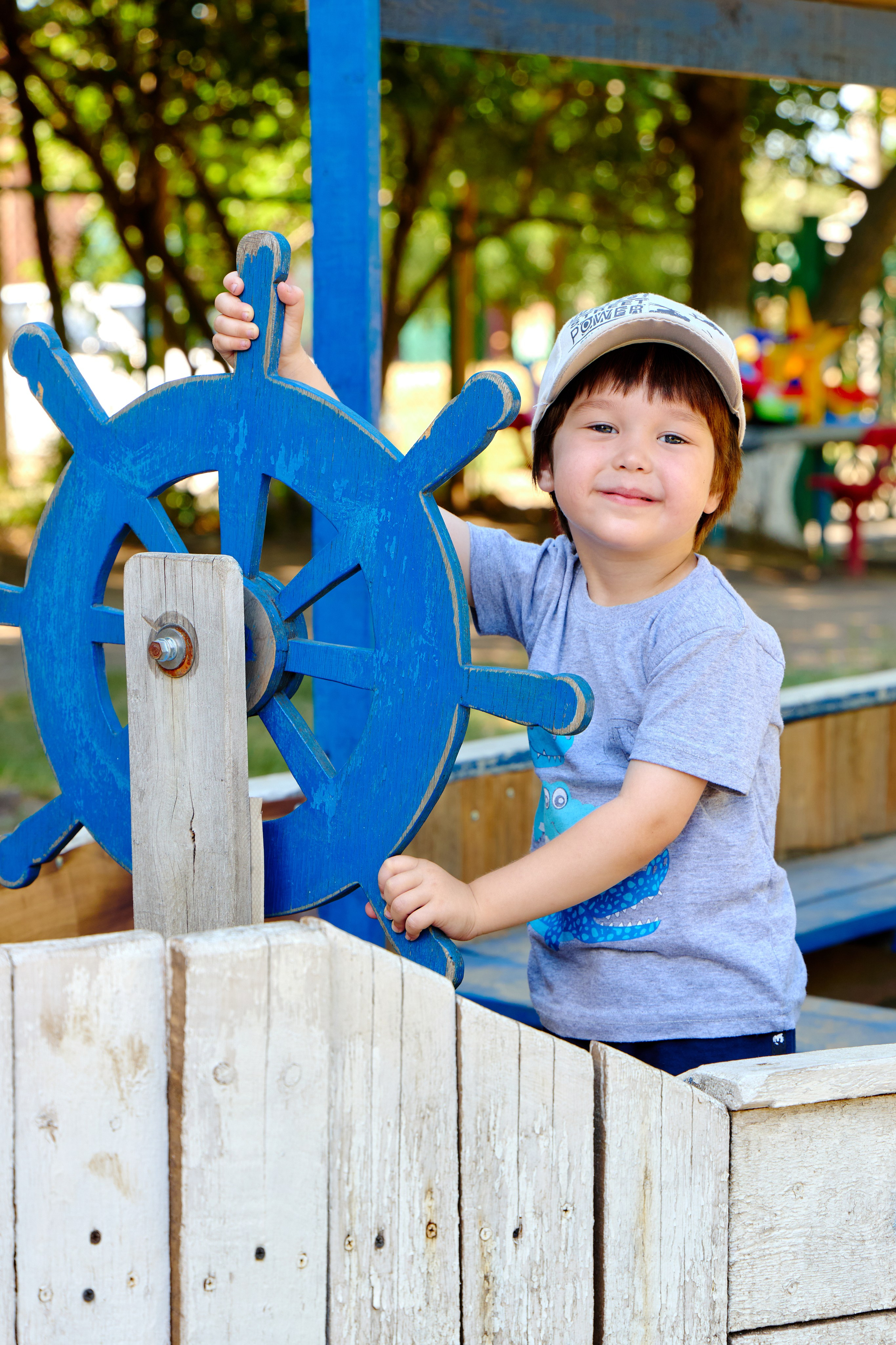 Пример летней съёмки в детском саду № 92 младшая группа Ромашки. Фотограф Выпускные альбомы Таганрог Сергей Коробченко