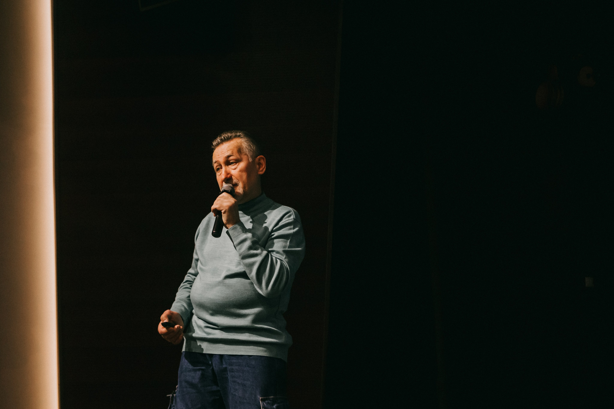 YouthСonf. Портретный фотограф в Екатеринбурге Филимонова Анастасия