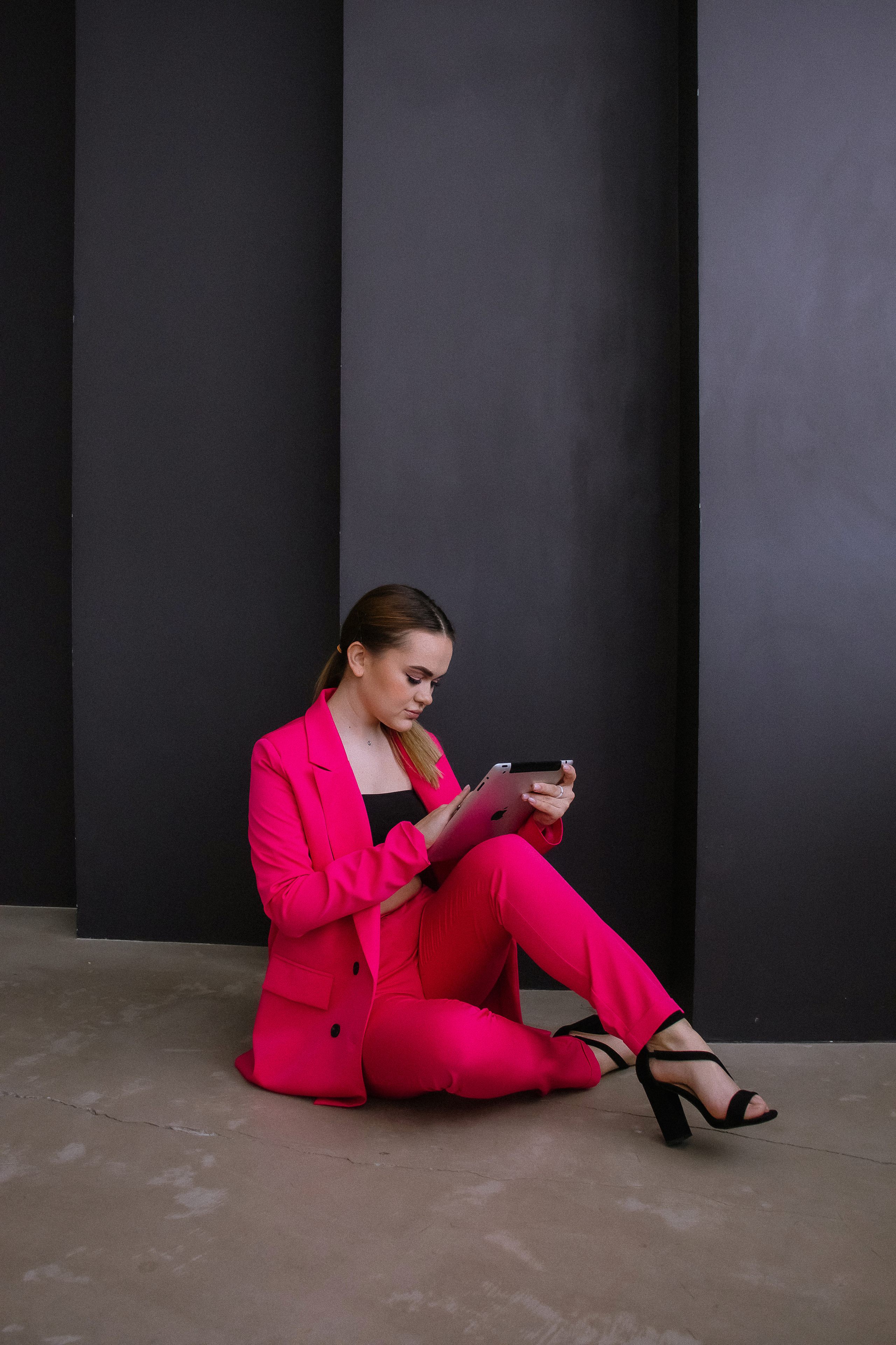 Контент для мастера по маникюру. Фотограф Екатеринубрг/Верхняя Пышма