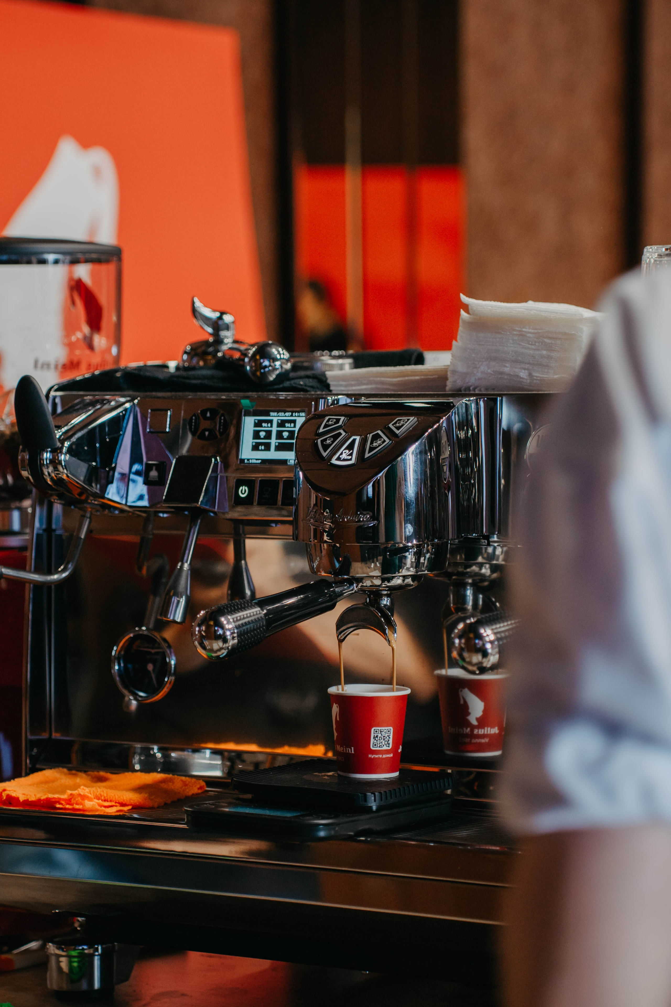 JM Barista Skills 24'. Фотограф, видеограф и пилот дрона на Байкале