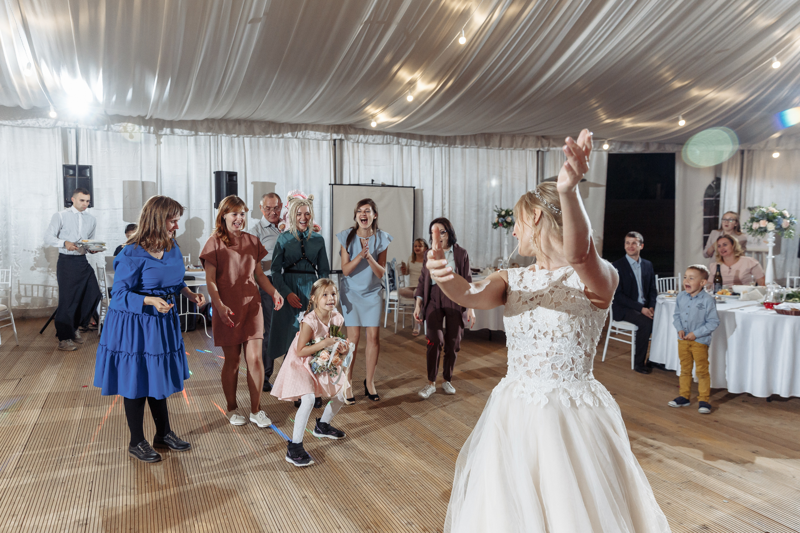 Свадебный день Максима и Маши. Сентябрь 19. Свадебный фотограф СПБ Михаил Песиков